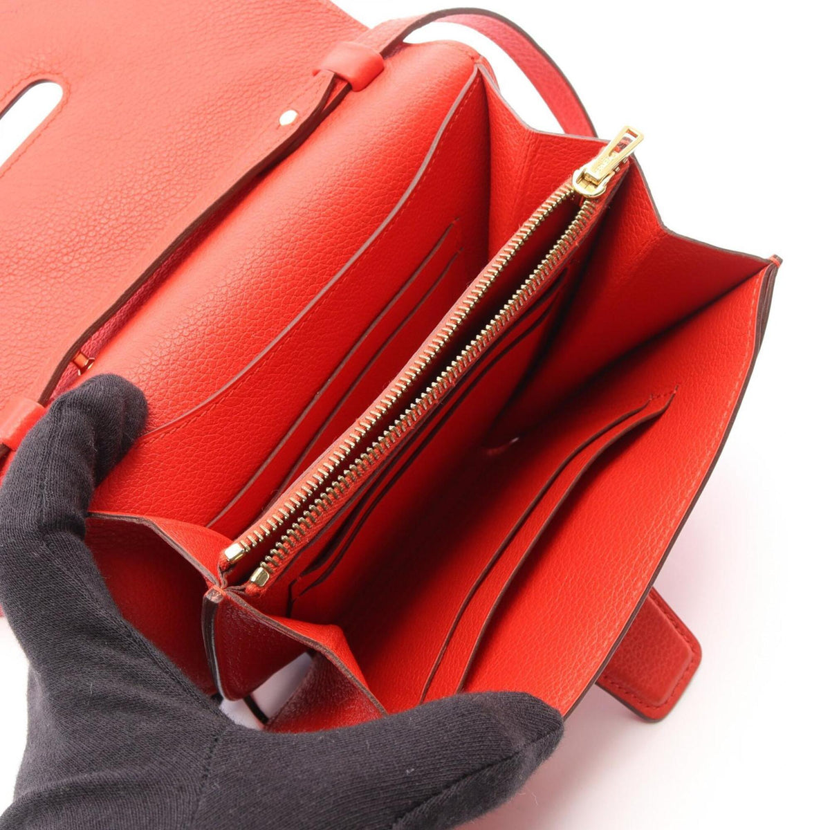Hermes Red Color Handbag Shoulder Bag (Pre-Owned)