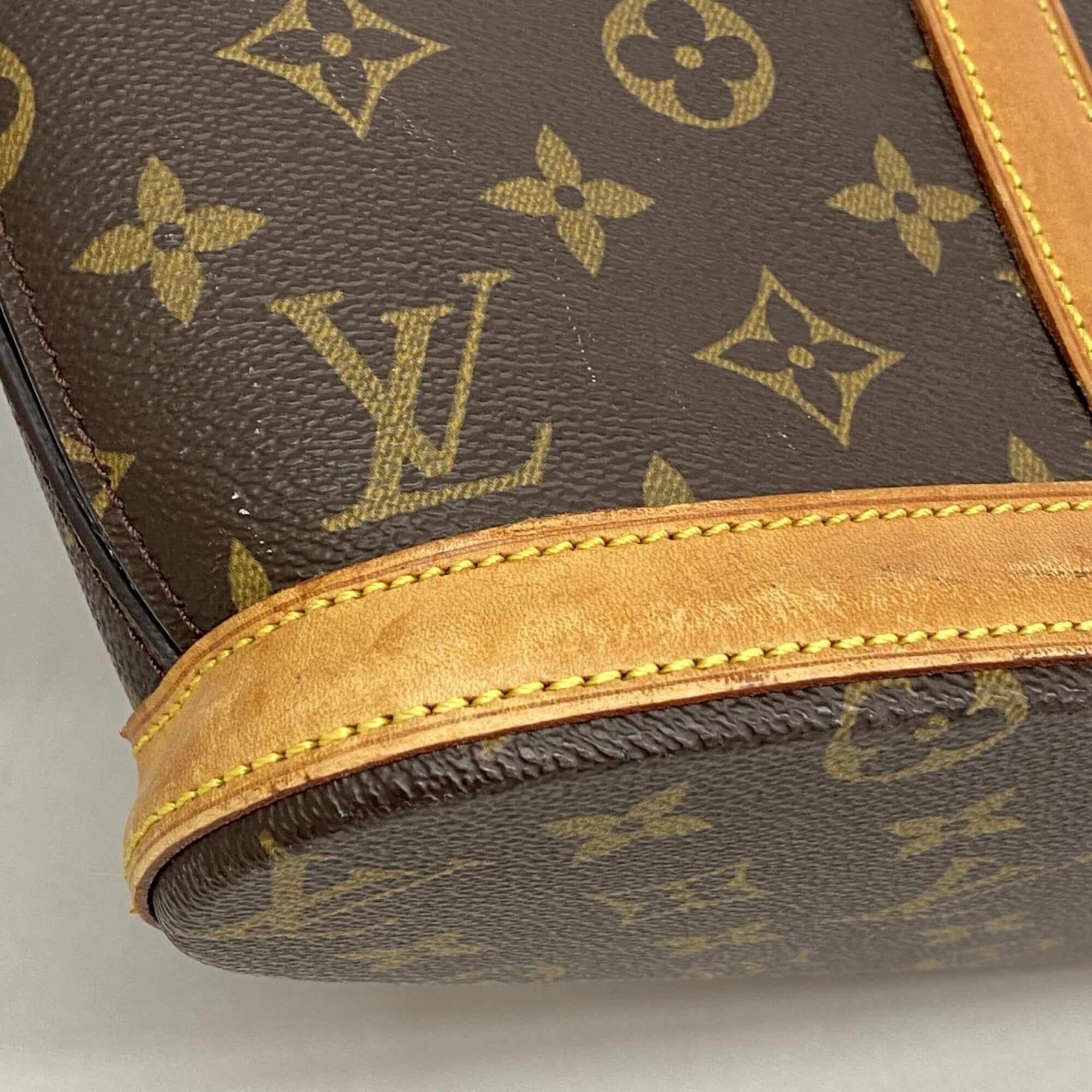 Louis Vuitton Brown Tote Bag (Pre-Owned)