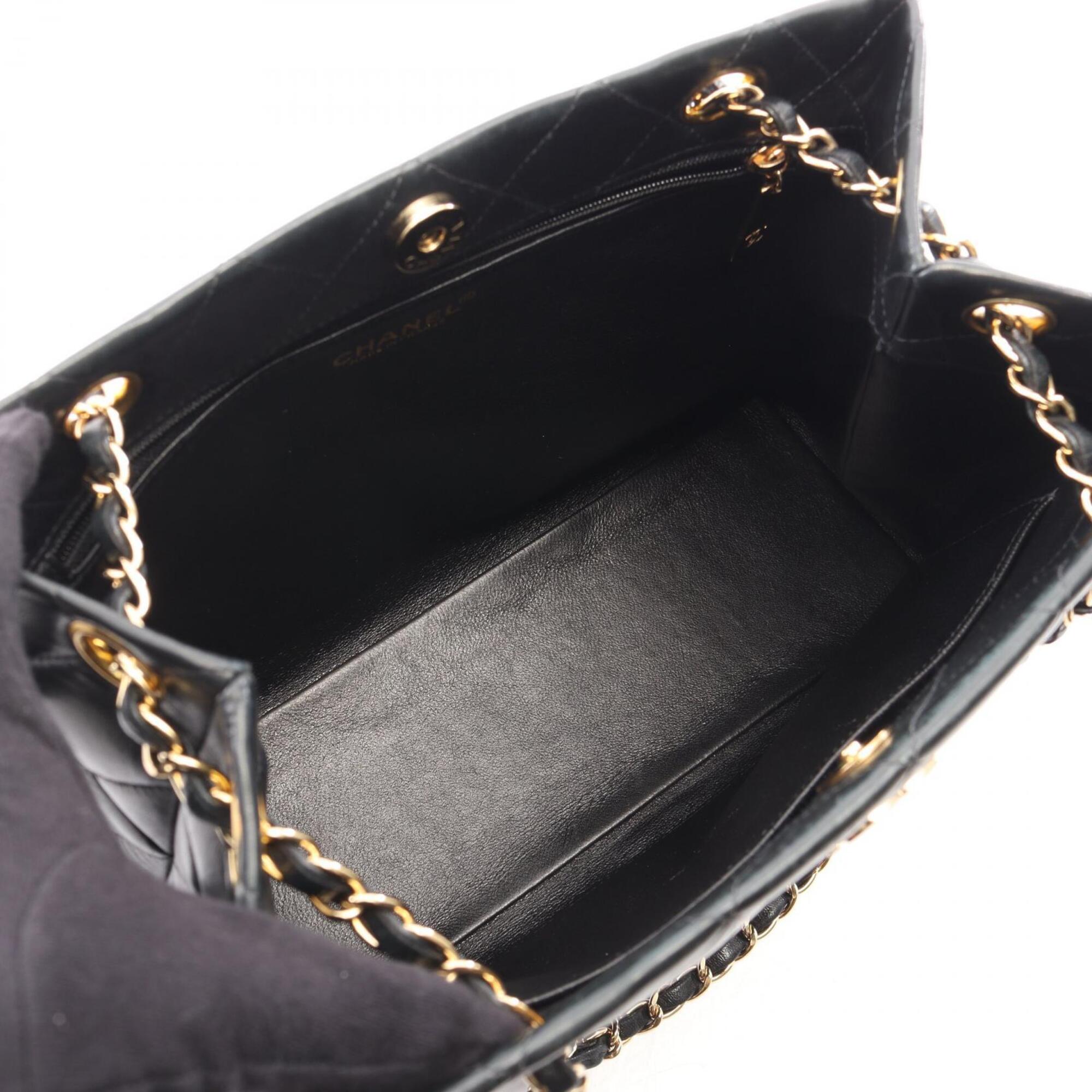 Chanel Black Leather Handbag Shoulder Bag (Pre-Owned)