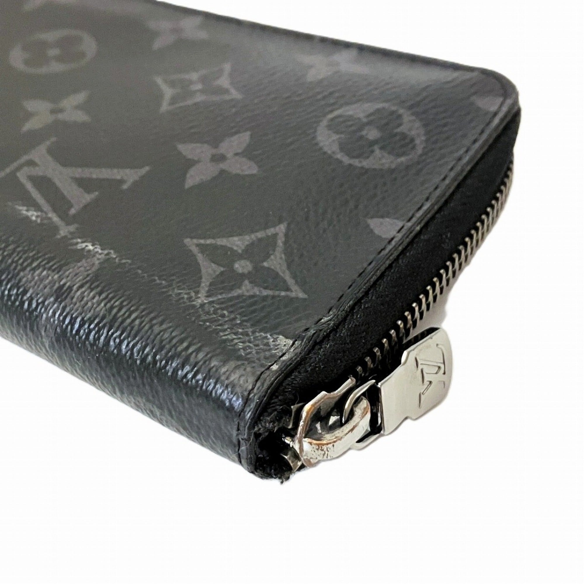 Louis Vuitton Black Monogram Eclipse Long Wallet (Bi-Fold) (Pre-Owned)