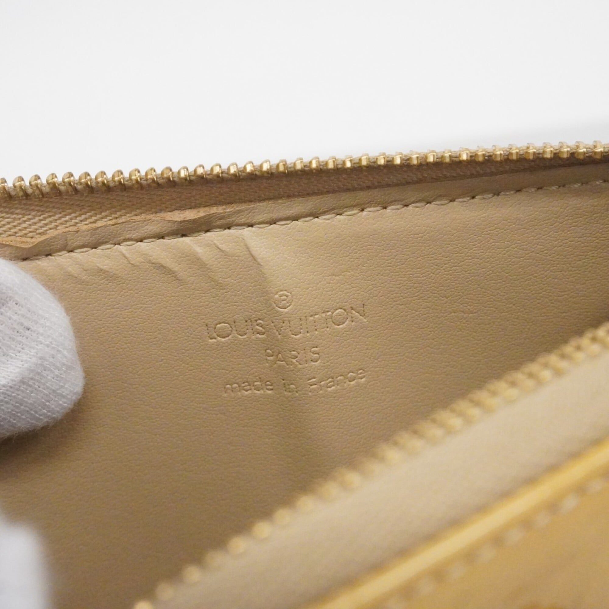 Louis Vuitton Beige Pouch (Pre-Owned)