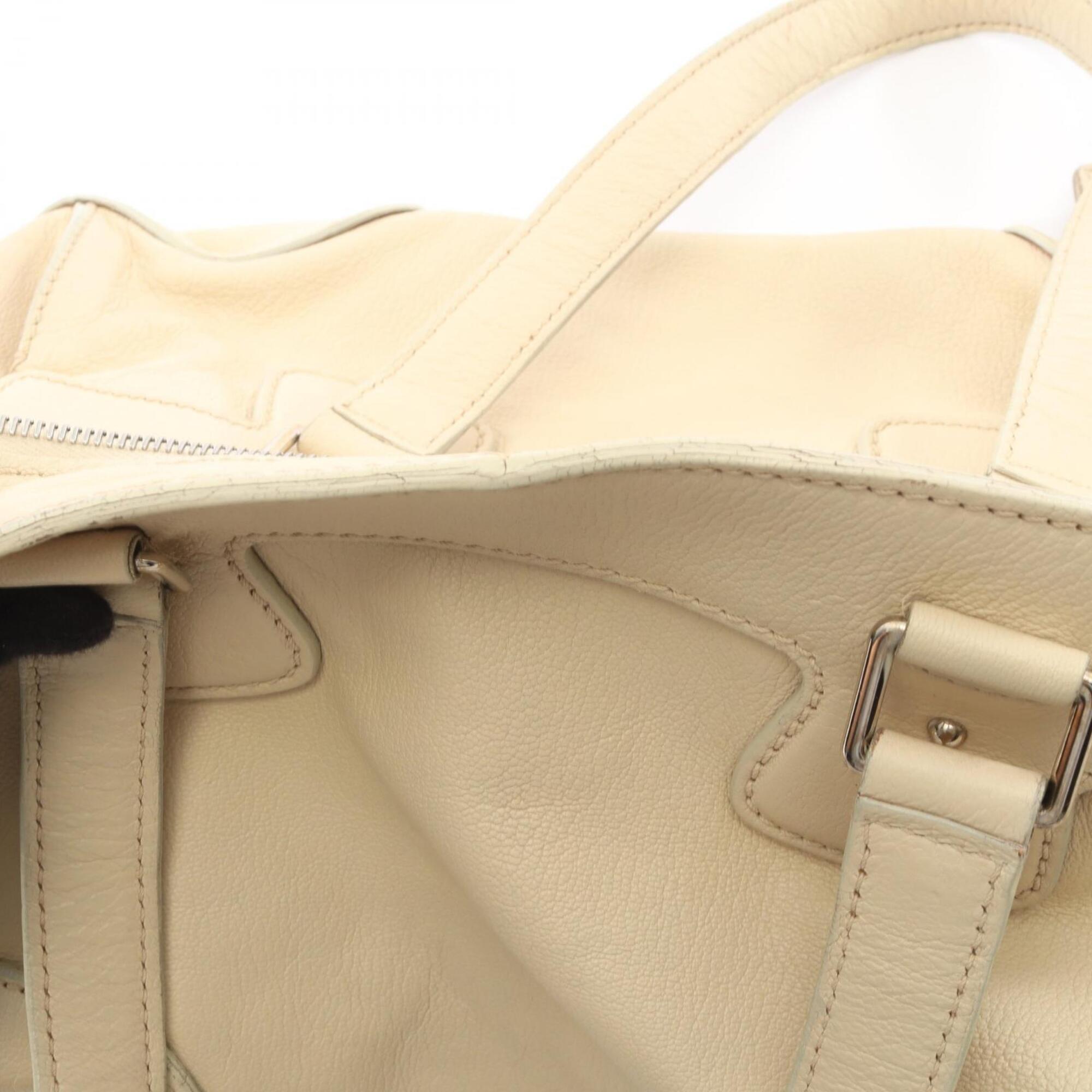 Celine Ivory Leather Handbag (Pre-Owned)