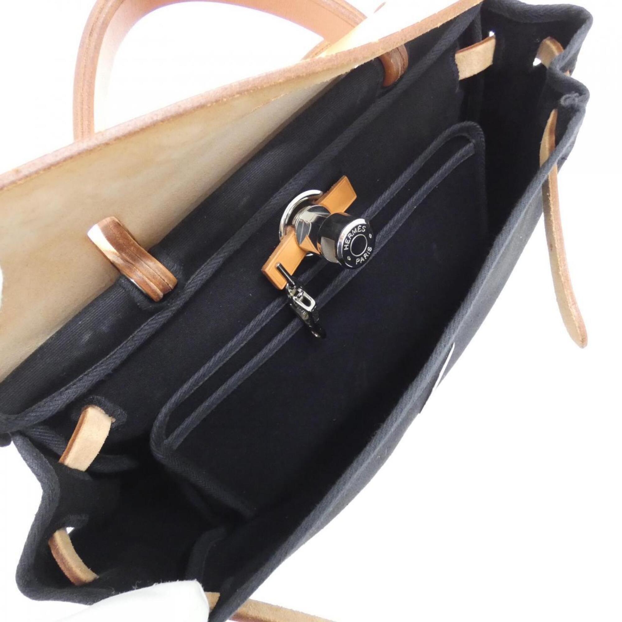 Hermes Natural Toile H Handbag (Pre-Owned)