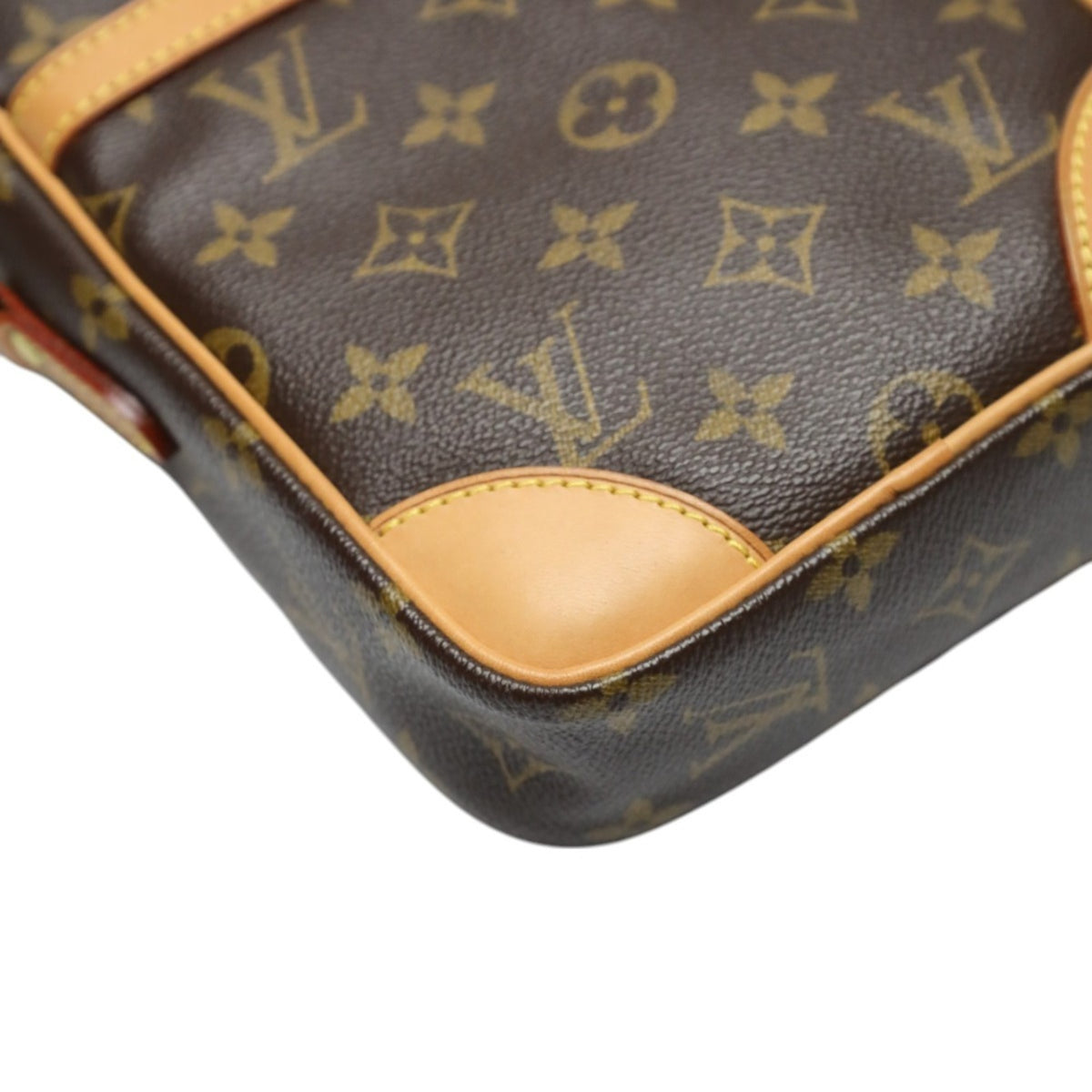 Louis Vuitton Brown Monogram Shoulder Bag (Pre-Owned)