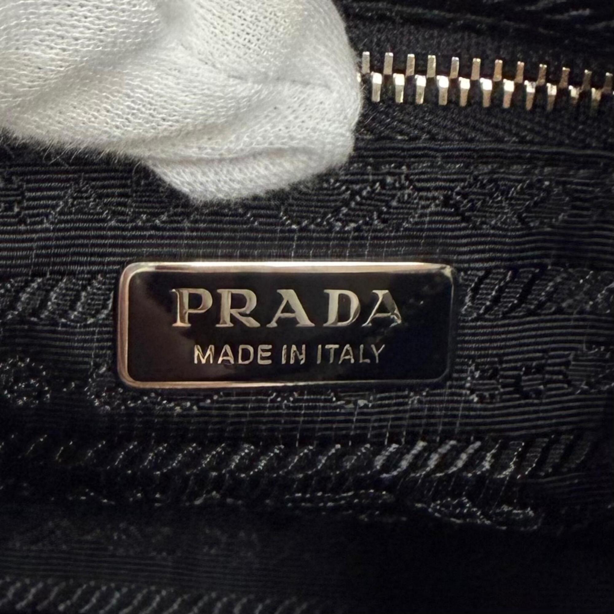 Prada Black Nylon Handbag (Pre-Owned)