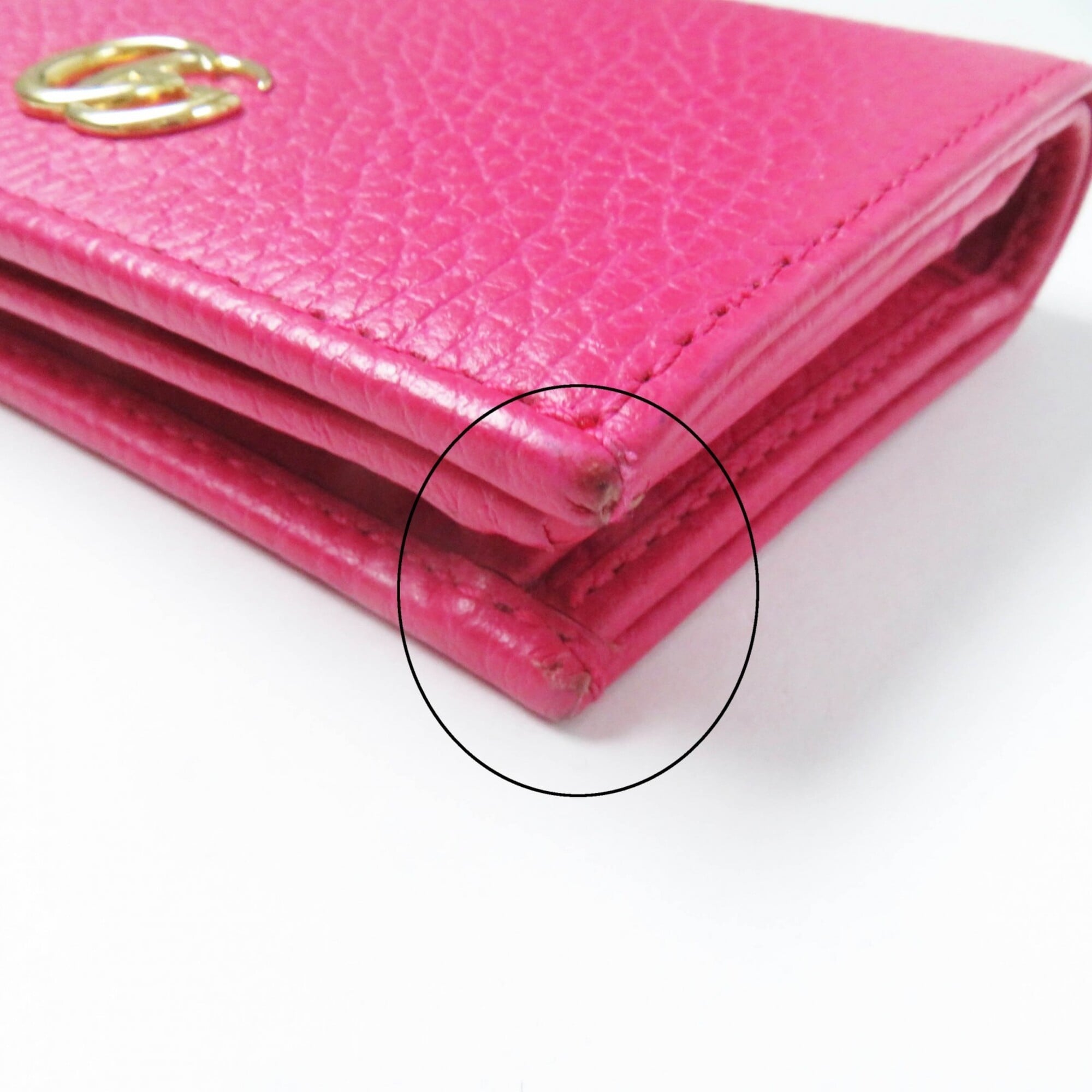 Gucci Pink Leather Wallet (Bi-Fold) (Pre-Owned)