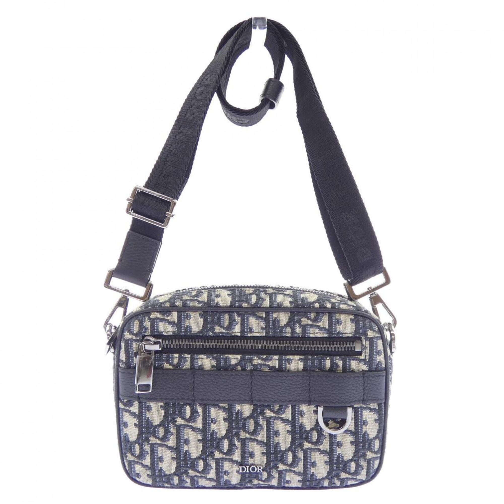 Christian Dior Navy Handbag (Pre-Owned)