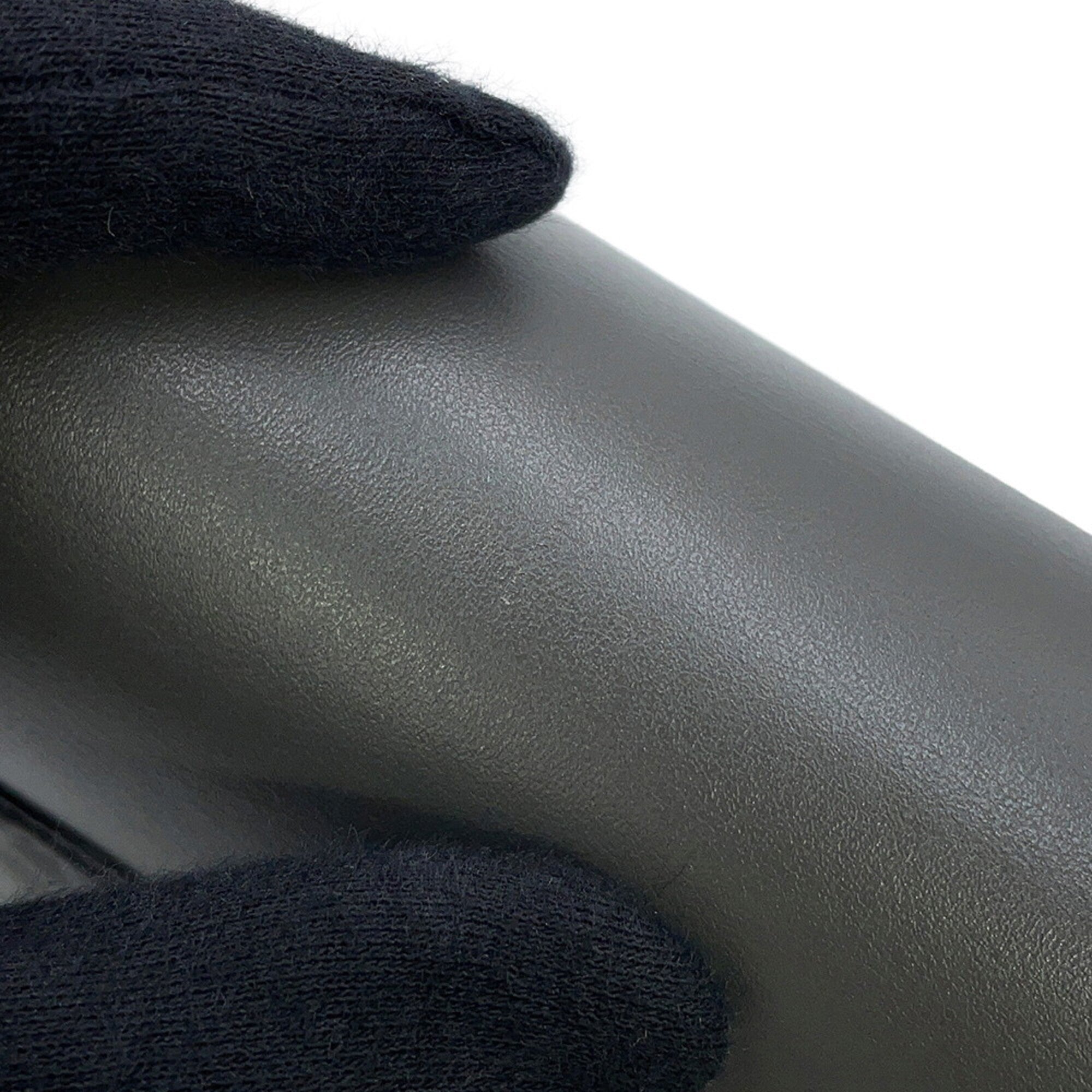 Celine Gray Leather Shoulder Bag (Pre-Owned)