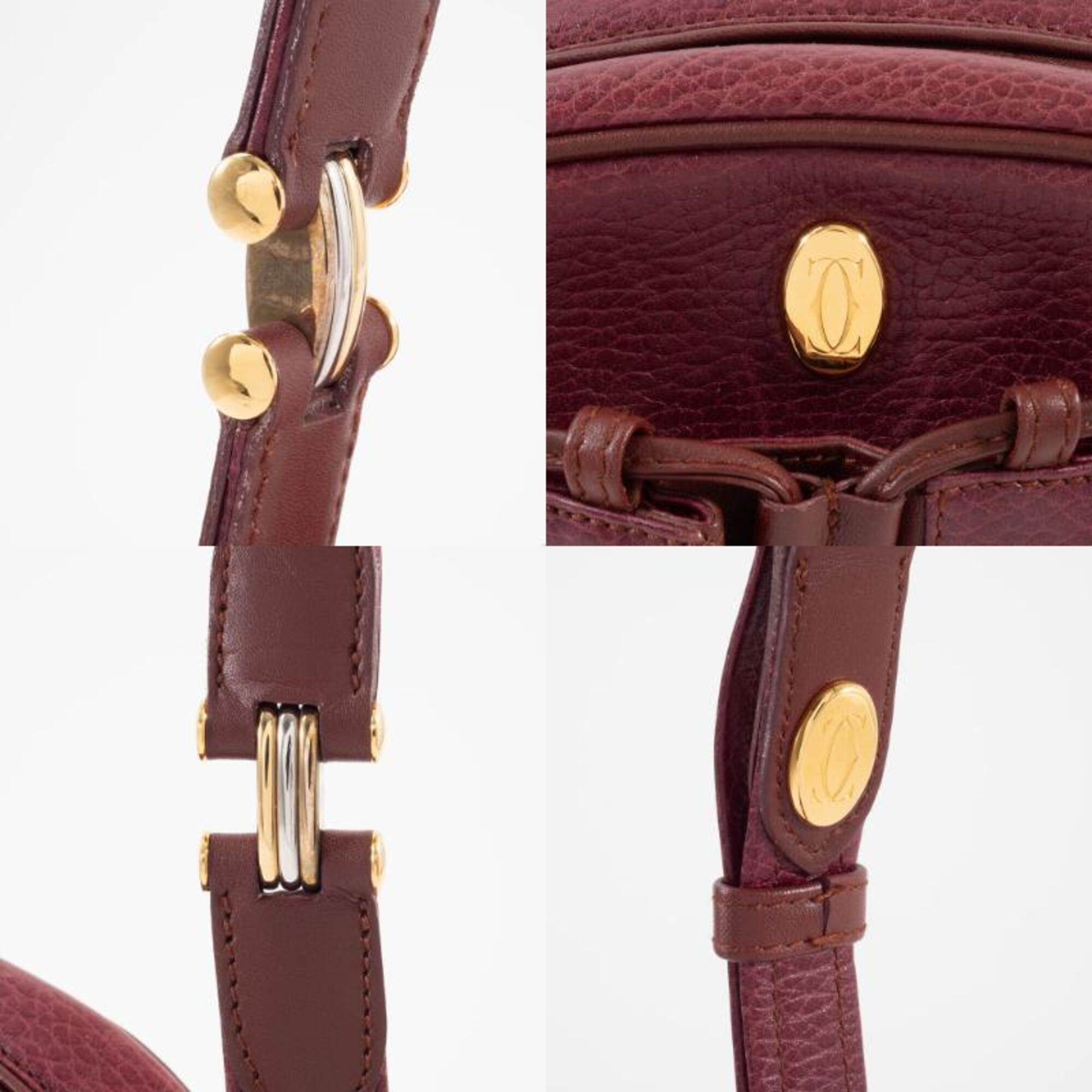 Cartier Must Bordeaux Leather Pochette Shoulder Bag (Pre-Owned)