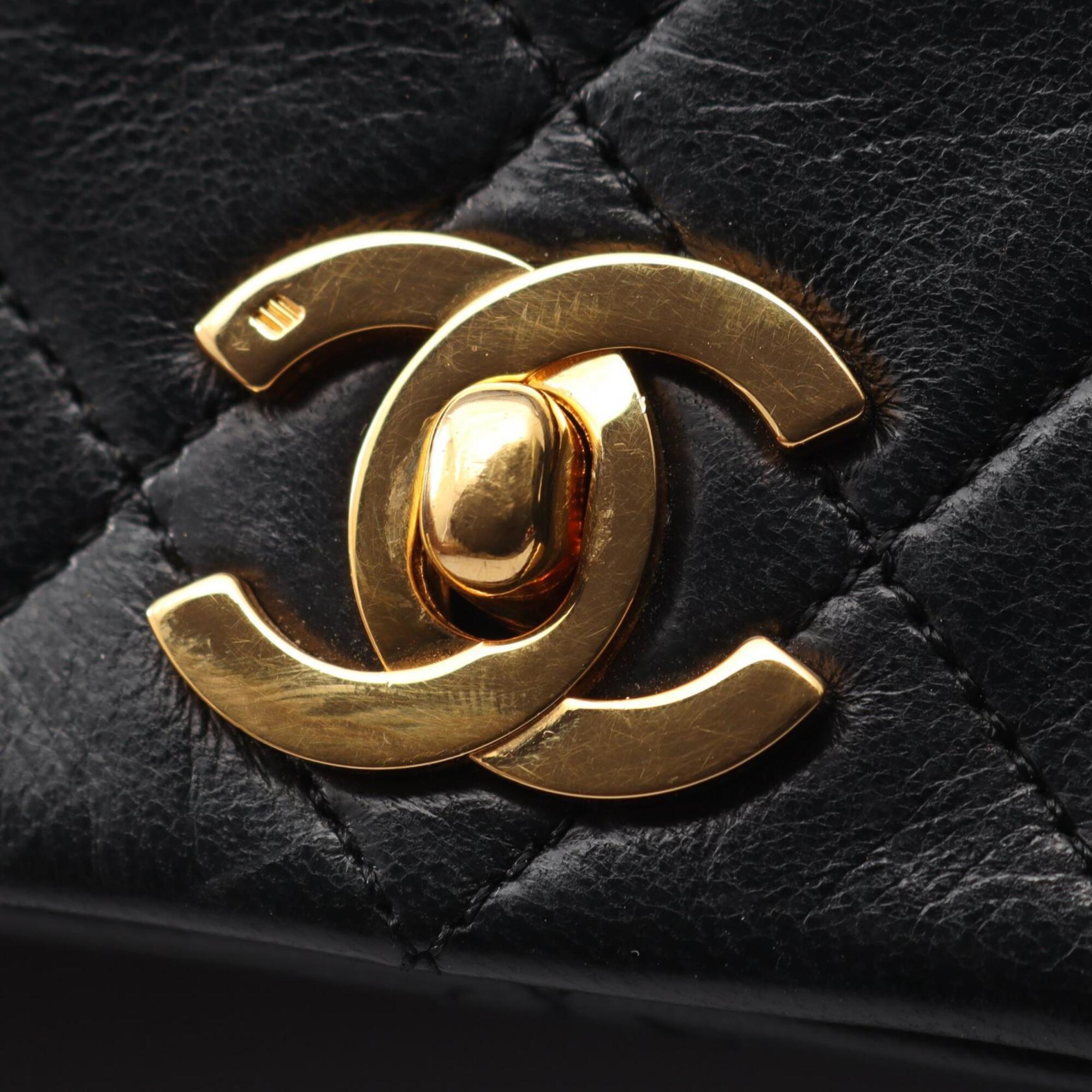 Chanel Black Leather Handbag Shoulder Bag (Pre-Owned)