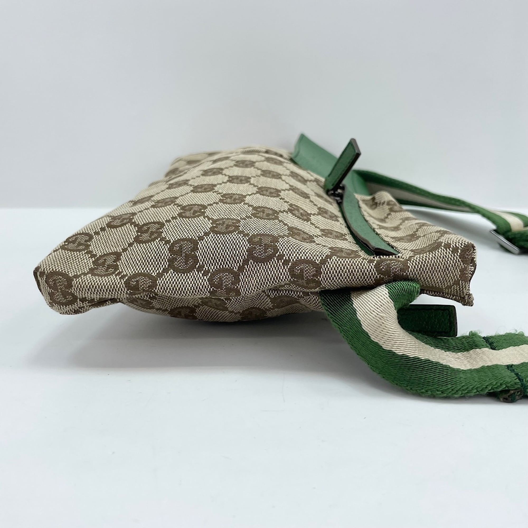 Gucci Beige Fanny Pack (Pre-Owned)
