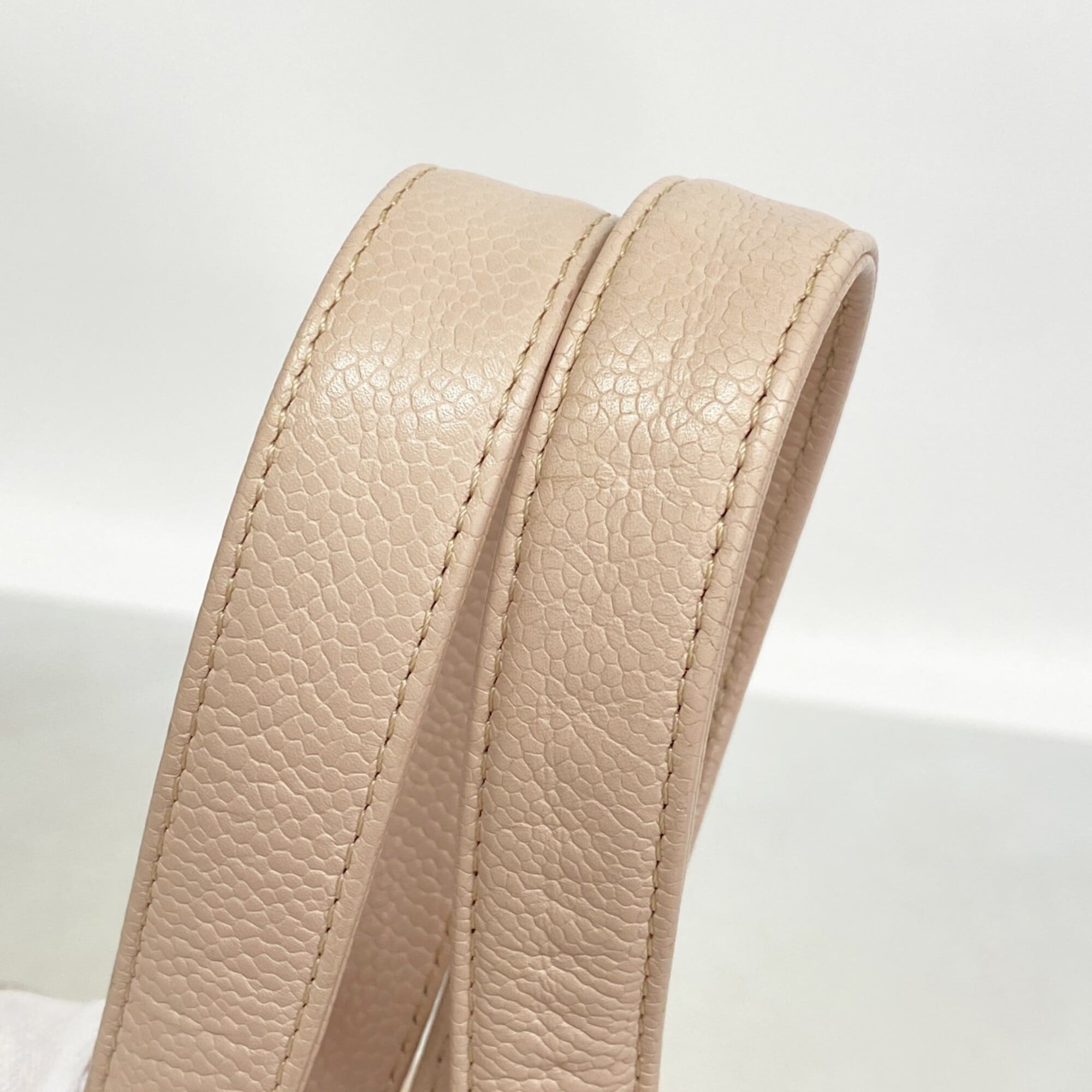 Chanel Baby Pink Grained Calfskin Handbag (Pre-Owned)