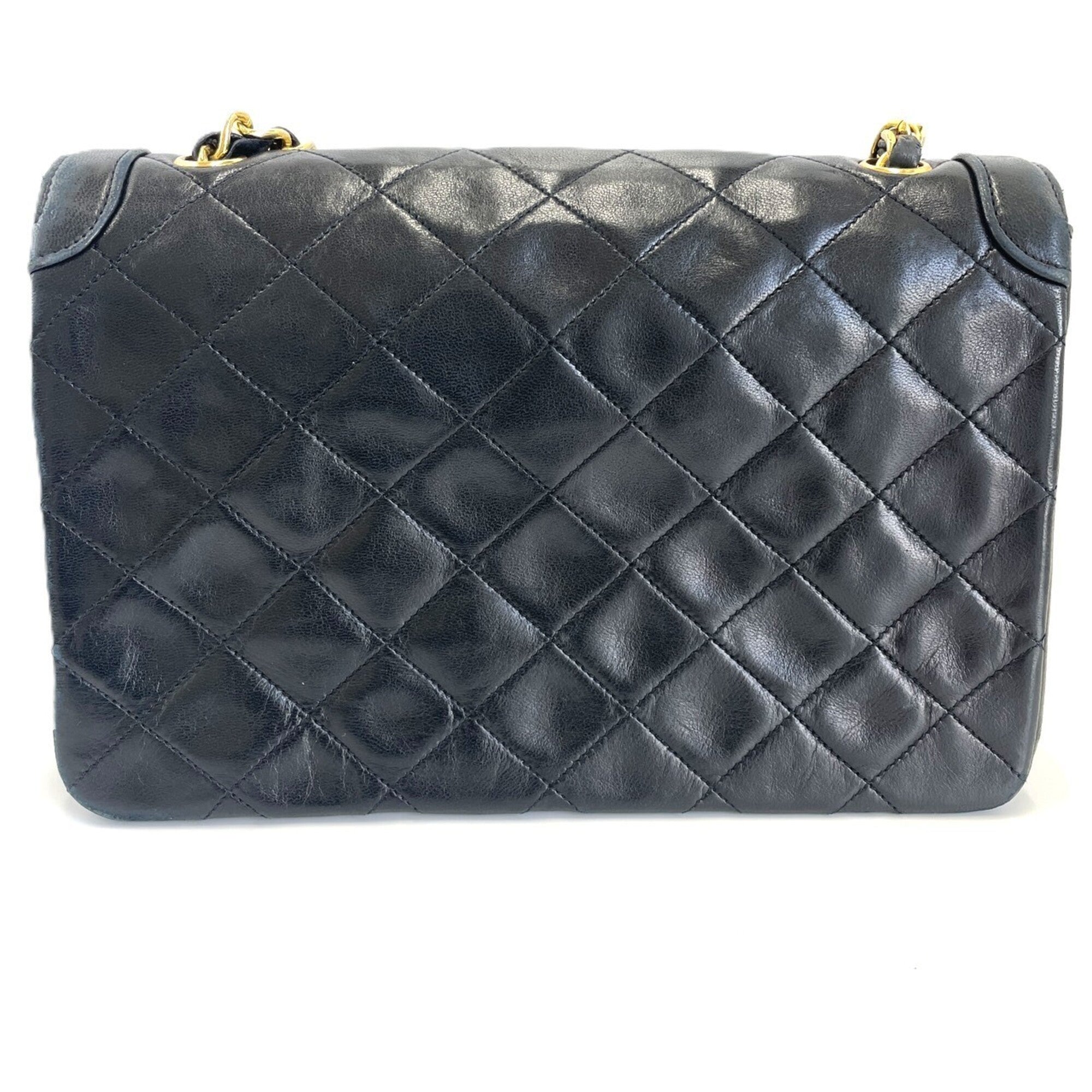 Chanel Black Leather Shoulder Bag (Pre-Owned)