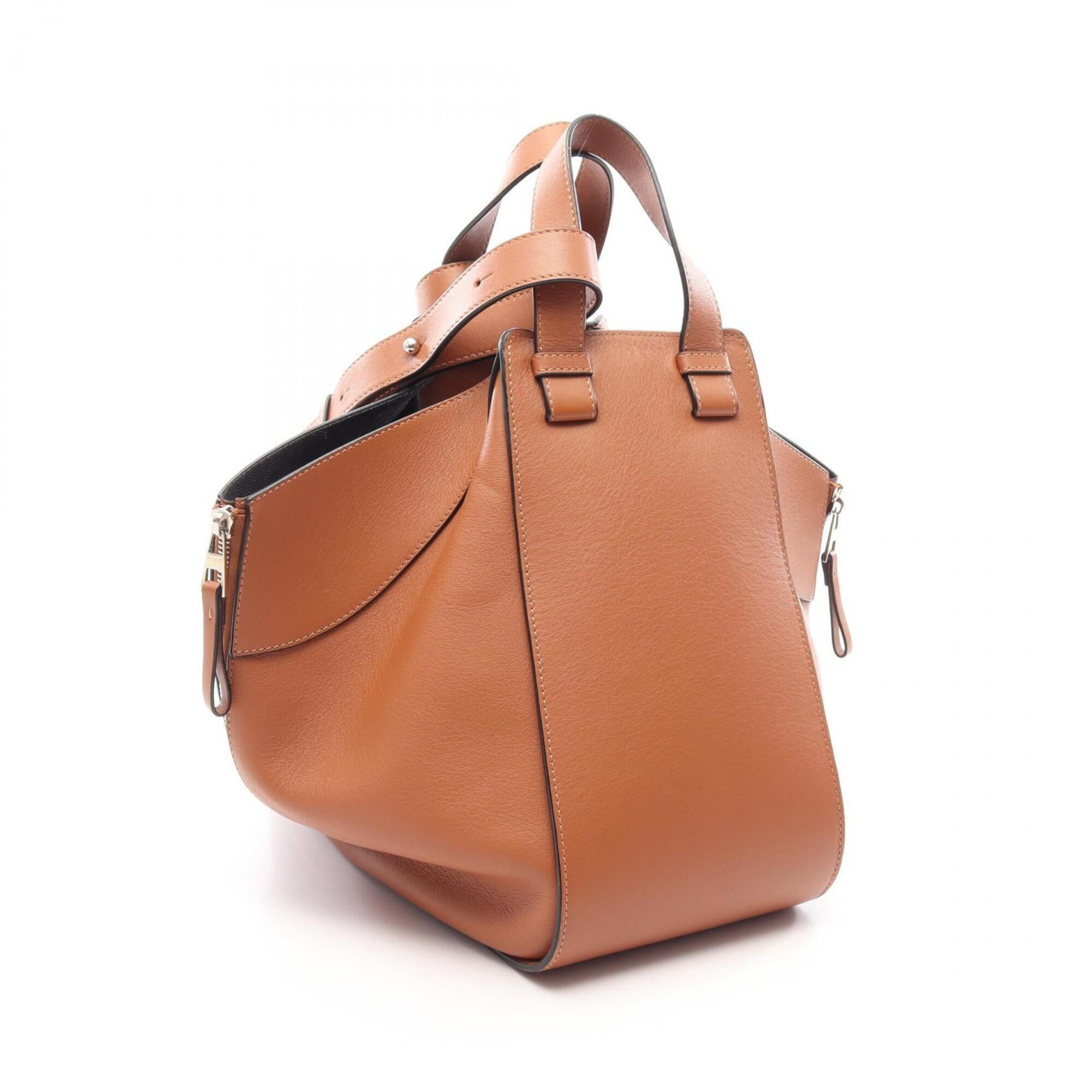 Loewe Brown Leather Handbag (Pre-Owned)