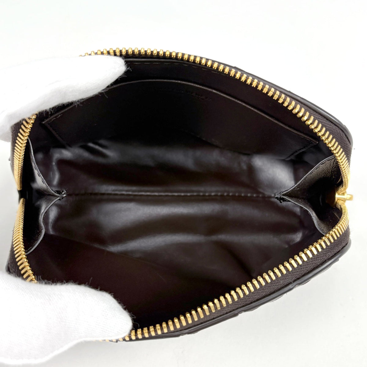 Bottega Veneta Intrecciato Brown Leather Pouch (Pre-Owned)