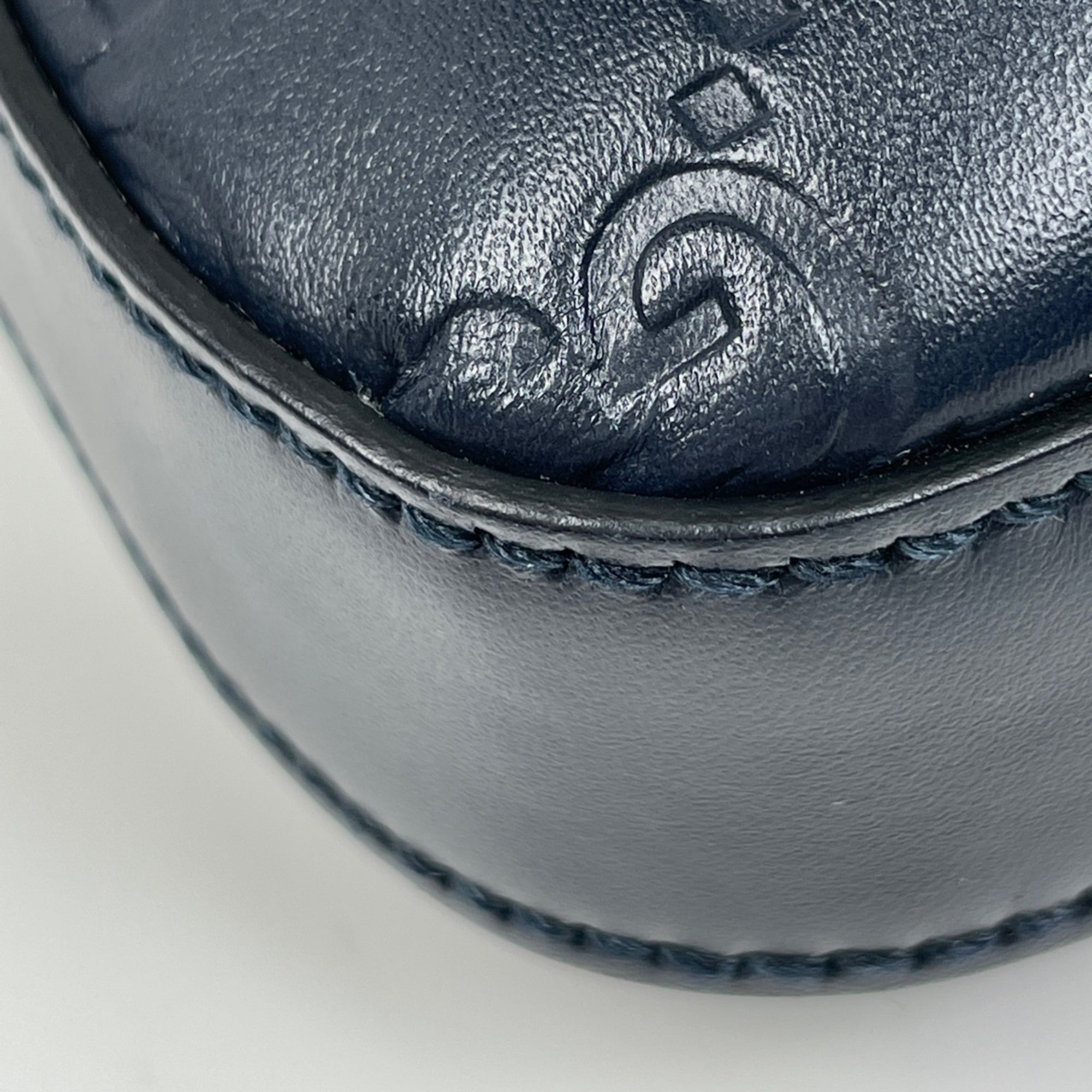 Gucci Navy Leather Messenger Bag Shoulder Bag (Pre-Owned)