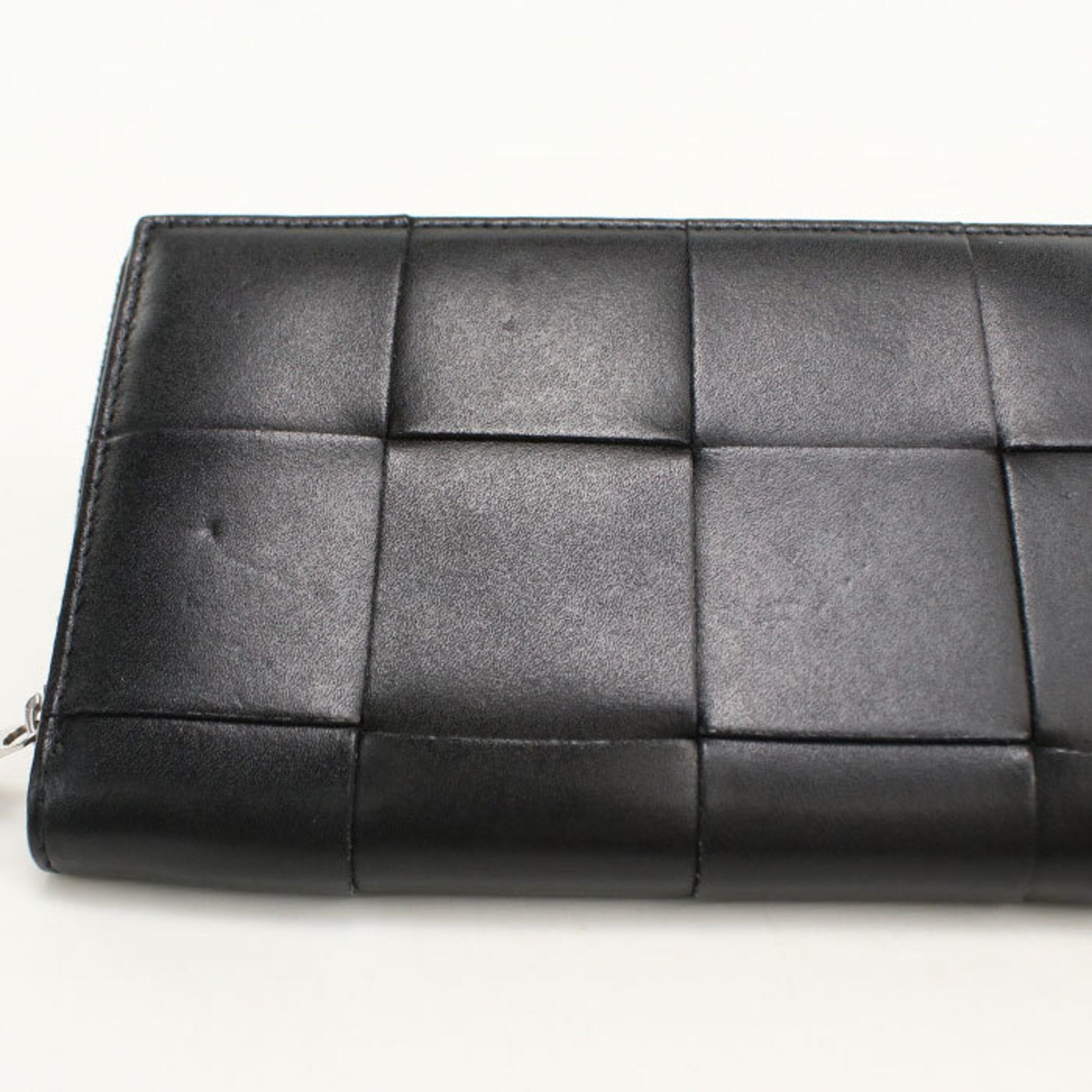 Bottega Veneta Black Leather Long Wallet (Bi-Fold) (Pre-Owned)