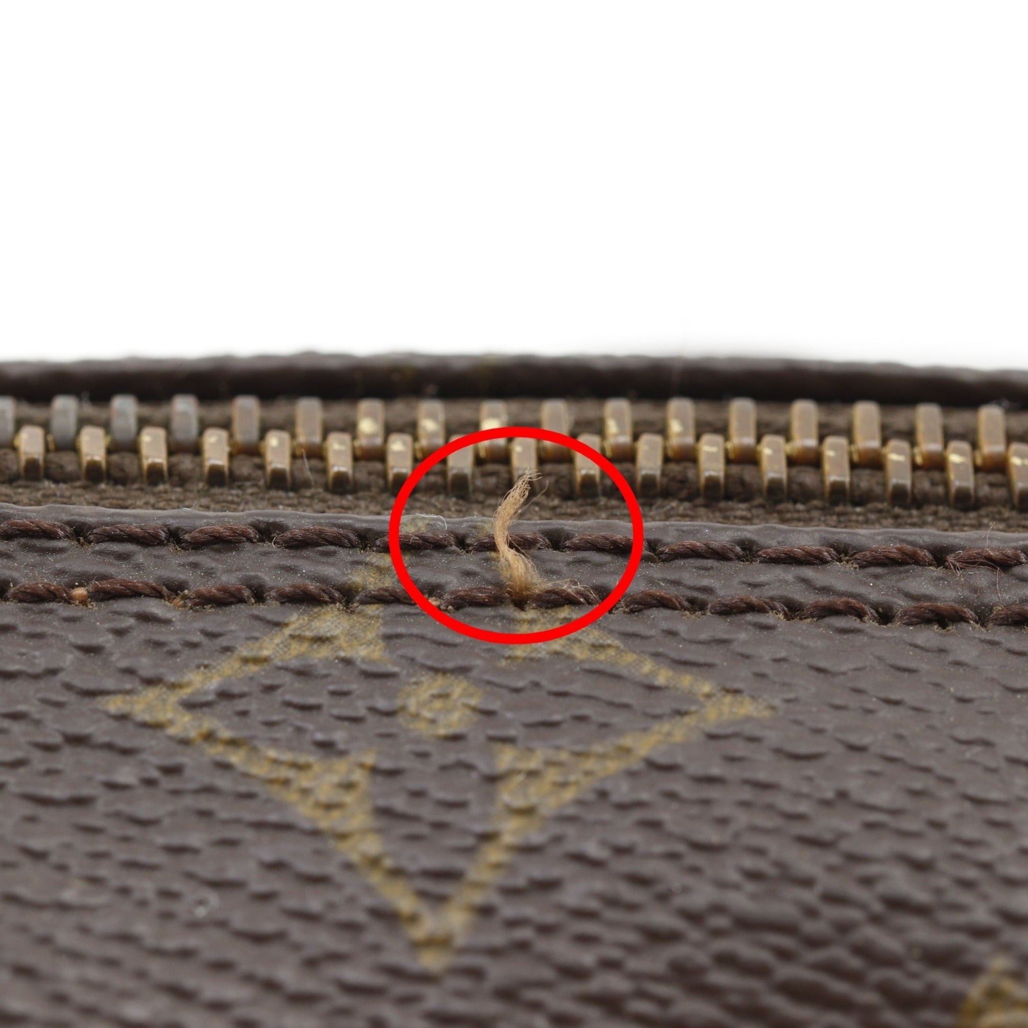 Louis Vuitton Brown Monogram Monogram Handbag (Pre-Owned)