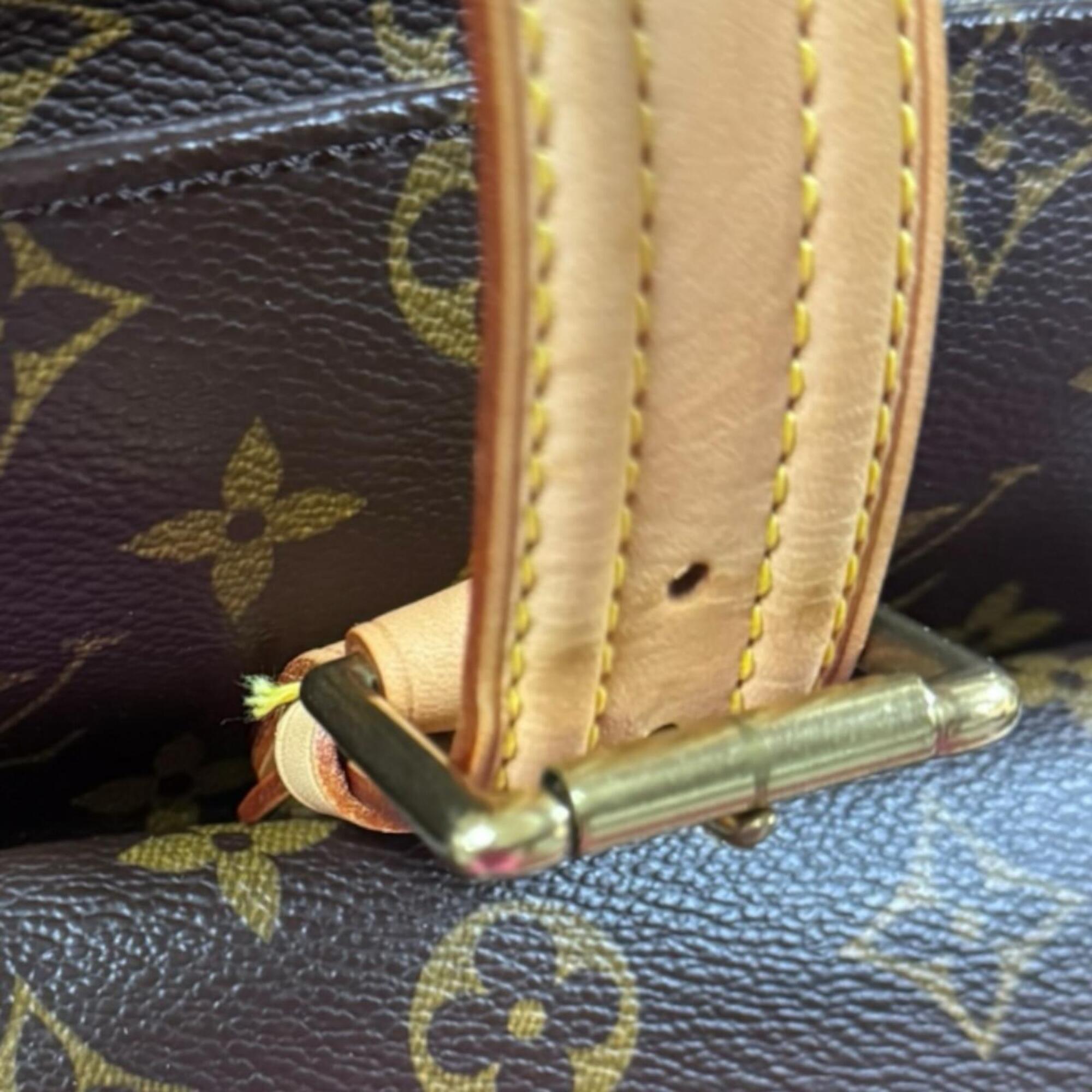 Louis Vuitton Brown Monogram Monogram Canvas Handbag (Pre-Owned)