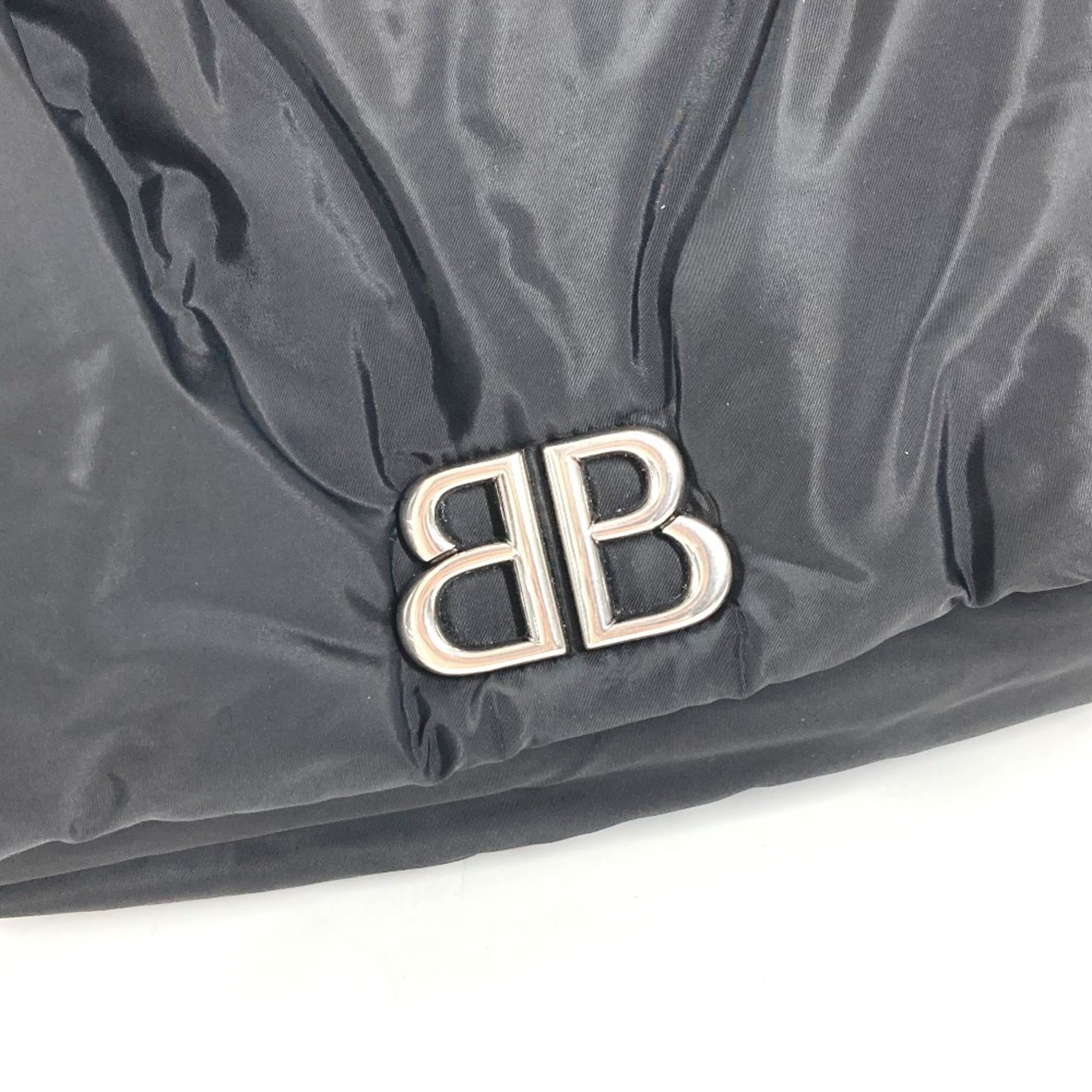 Balenciaga Black Nylon Shoulder Bag (Pre-Owned)