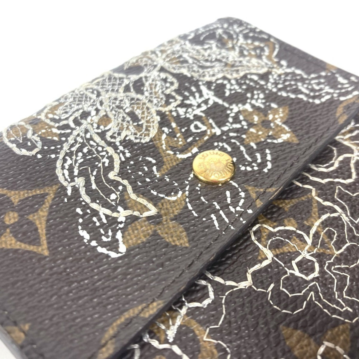 Louis Vuitton Brown Monogram Wallet (Tri-Fold) (Pre-Owned)