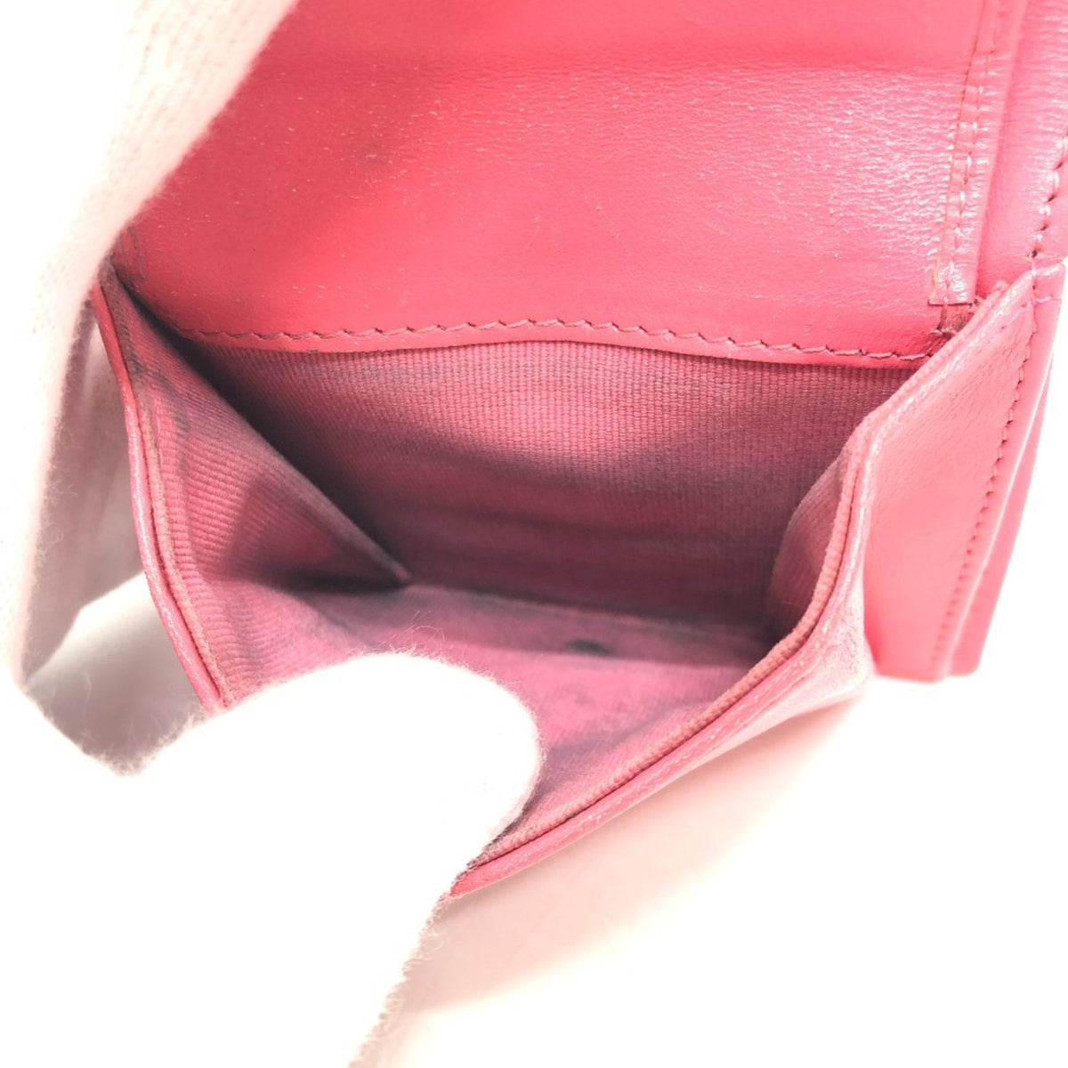 Chanel Pink Grained Calfskin Wallet (Bi-Fold) (Pre-Owned)