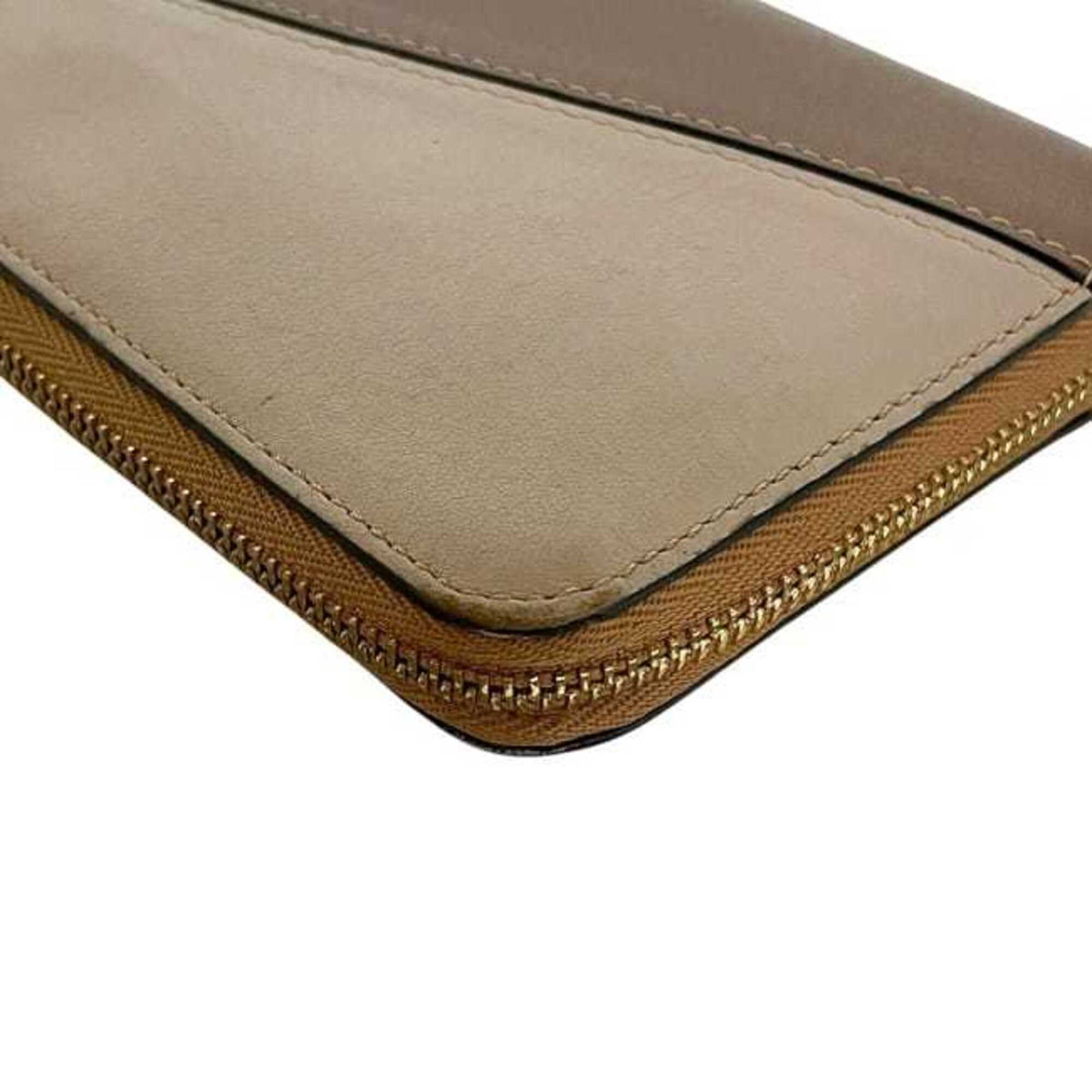 Loewe Brown Leather Long Wallet (Bi-Fold) (Pre-Owned)