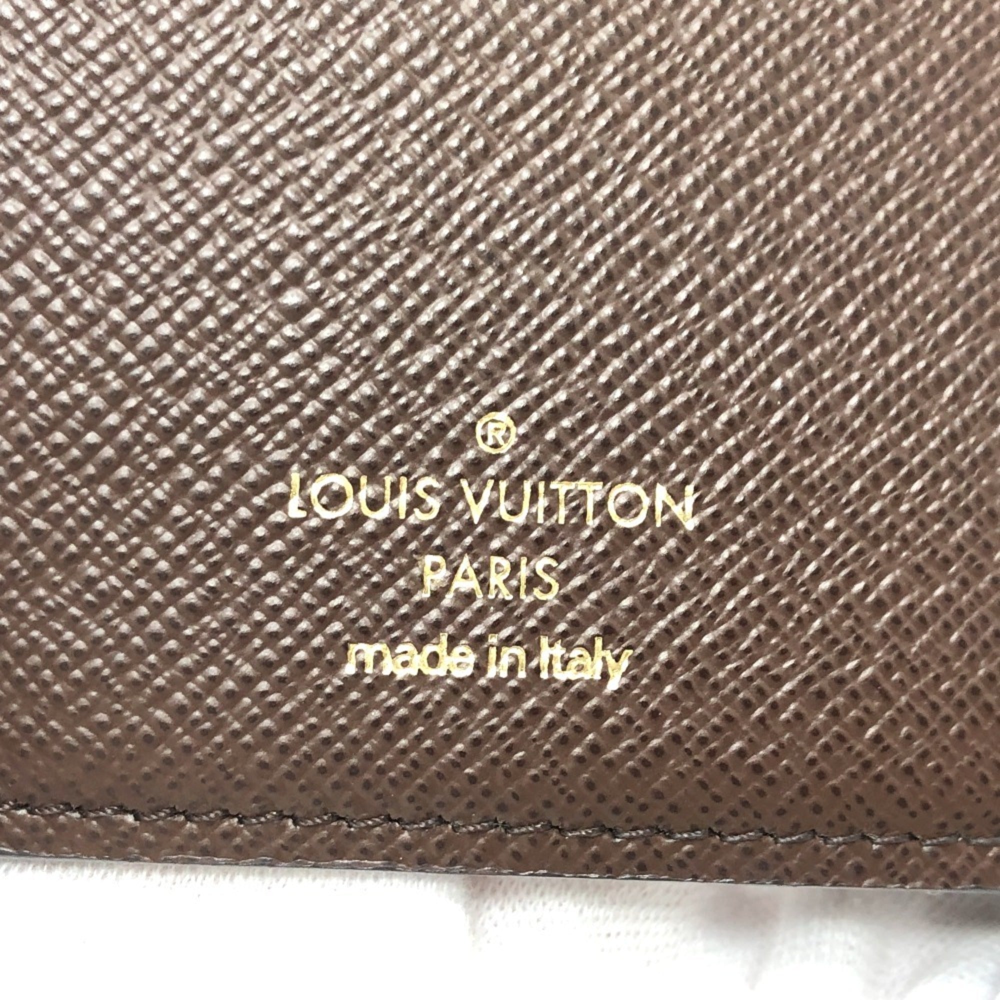 Louis Vuitton Damier Brown Damier Canvas Wallet (Bi-Fold) (Pre-Owned)
