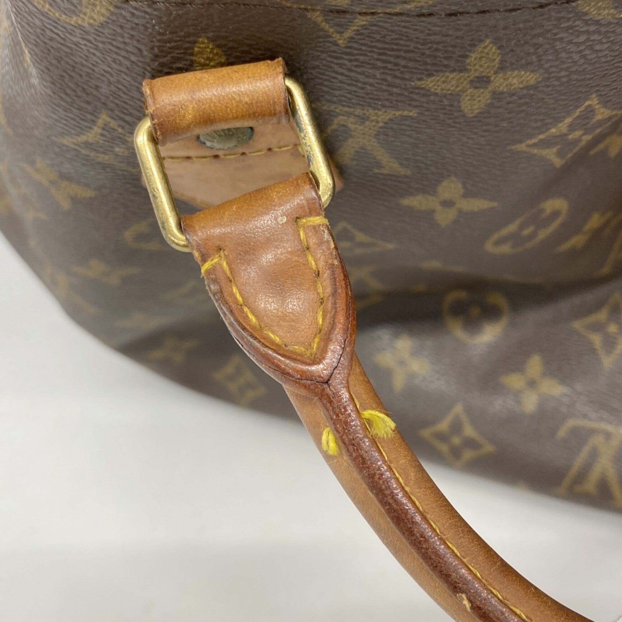Louis Vuitton Brown Handbag (Pre-Owned)