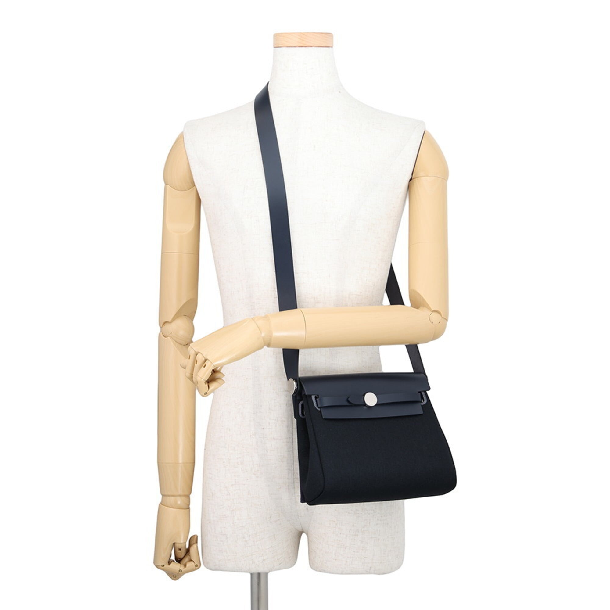Hermes Black Blue Indigo Vache Leather Handbag Shoulder Bag (Pre-Owned)