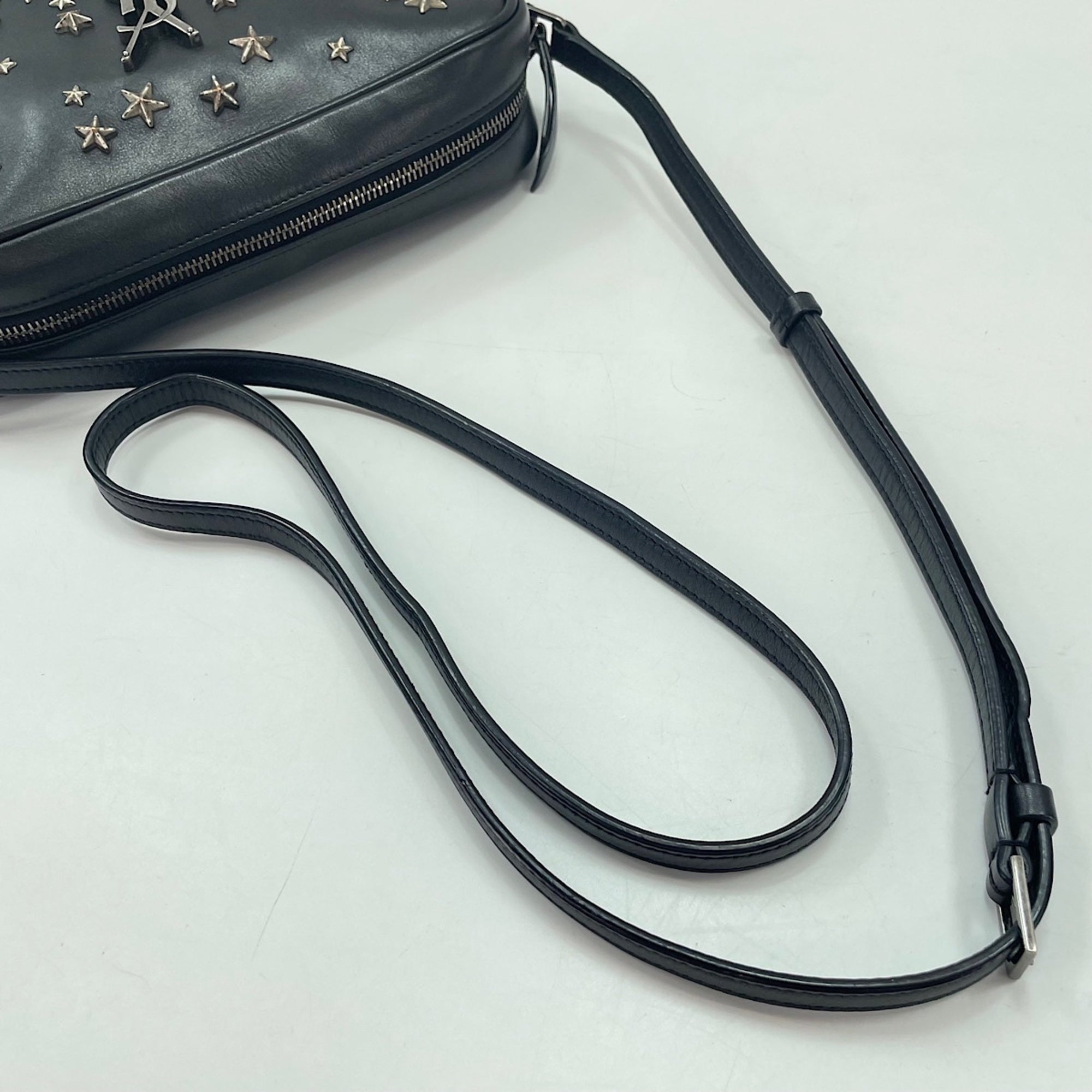 Yves Saint Laurent Black Shoulder Bag (Pre-Owned)