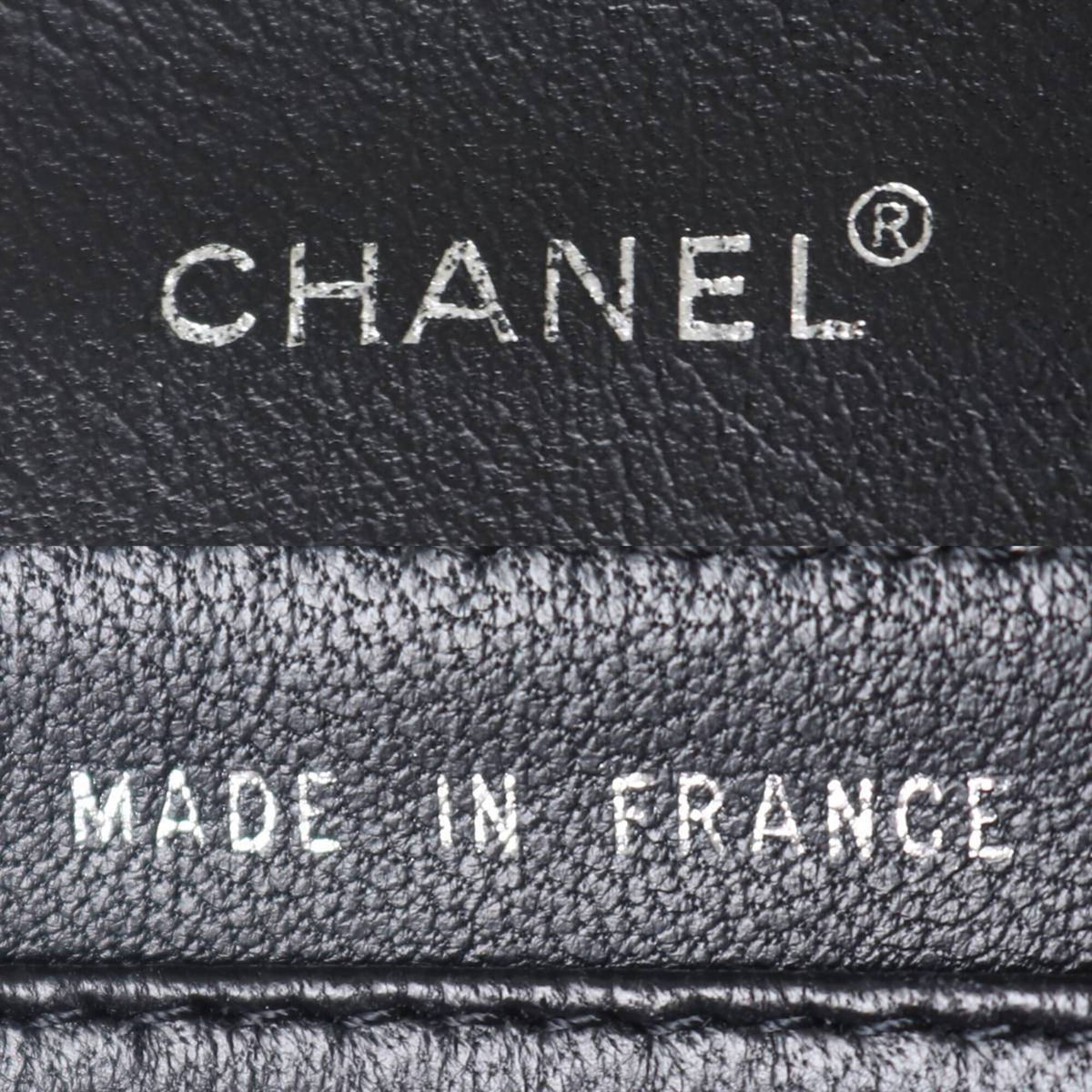 Chanel New Travel Line Black Long Wallet (Bi-Fold) (Pre-Owned)