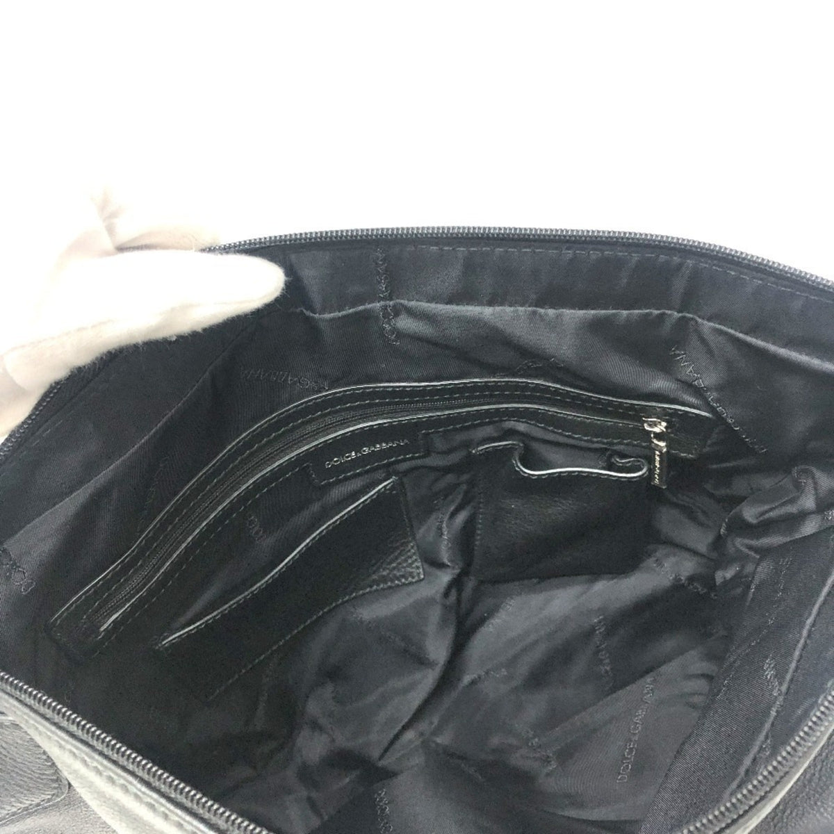Dolce & Gabbana Black Leather Shoulder Bag (Pre-Owned)