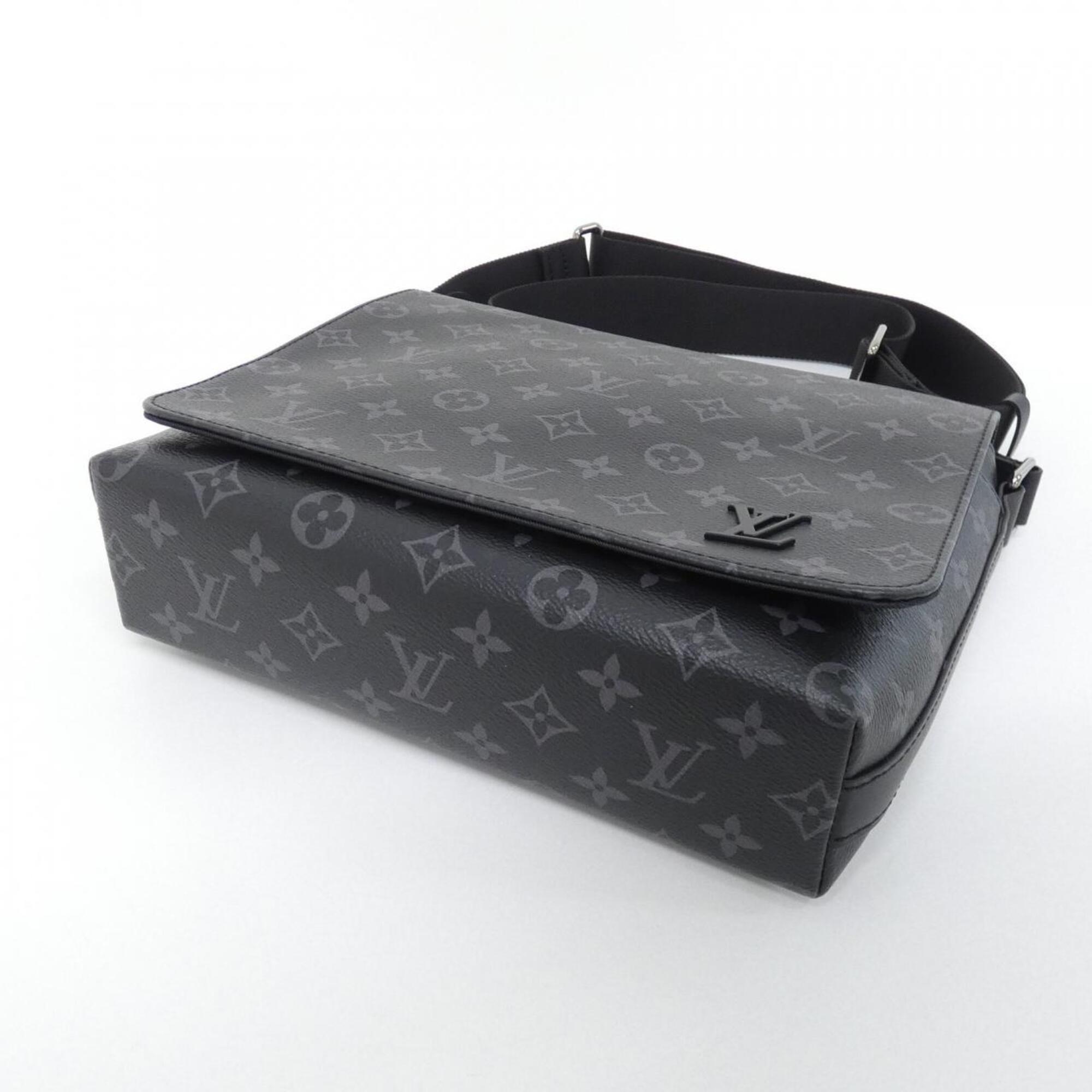 Louis Vuitton Black Coated Canvas Shoulder Bag (Pre-Owned)