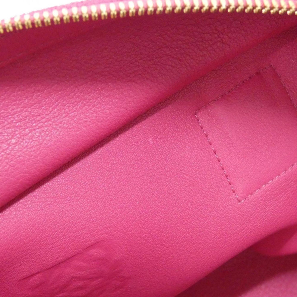 Loewe Pink Suede Leather Handbag (Pre-Owned)