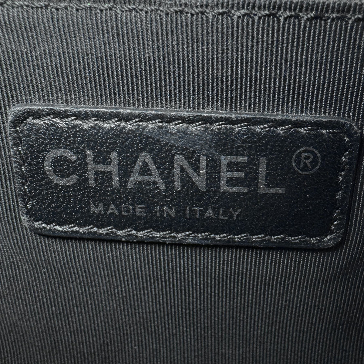 Chanel Multi-Color Leather Shoulder Bag (Pre-Owned)