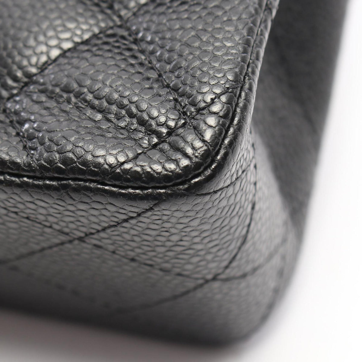 Chanel Black Leather Handbag Shoulder Bag (Pre-Owned)