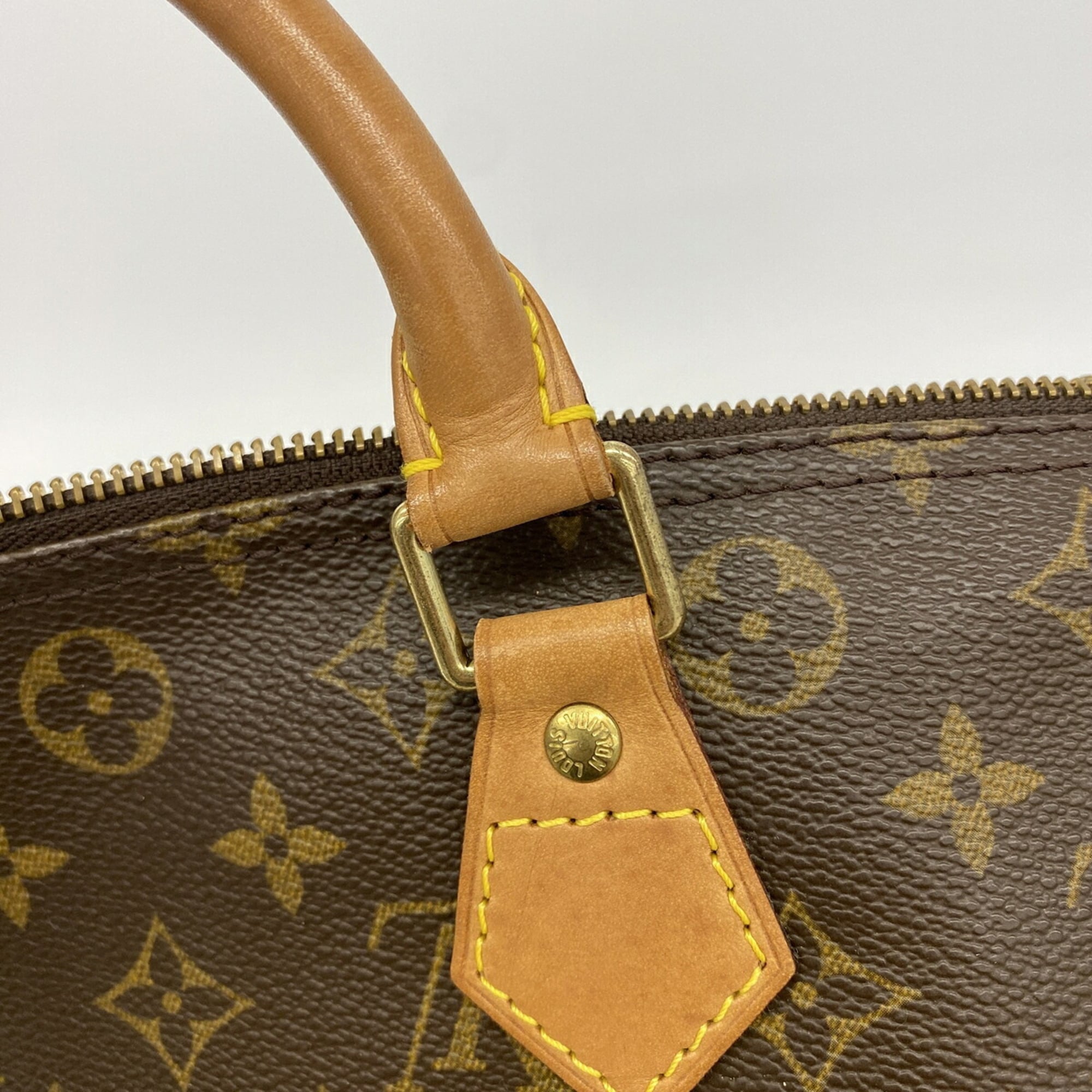 Louis Vuitton Brown Handbag (Pre-Owned)
