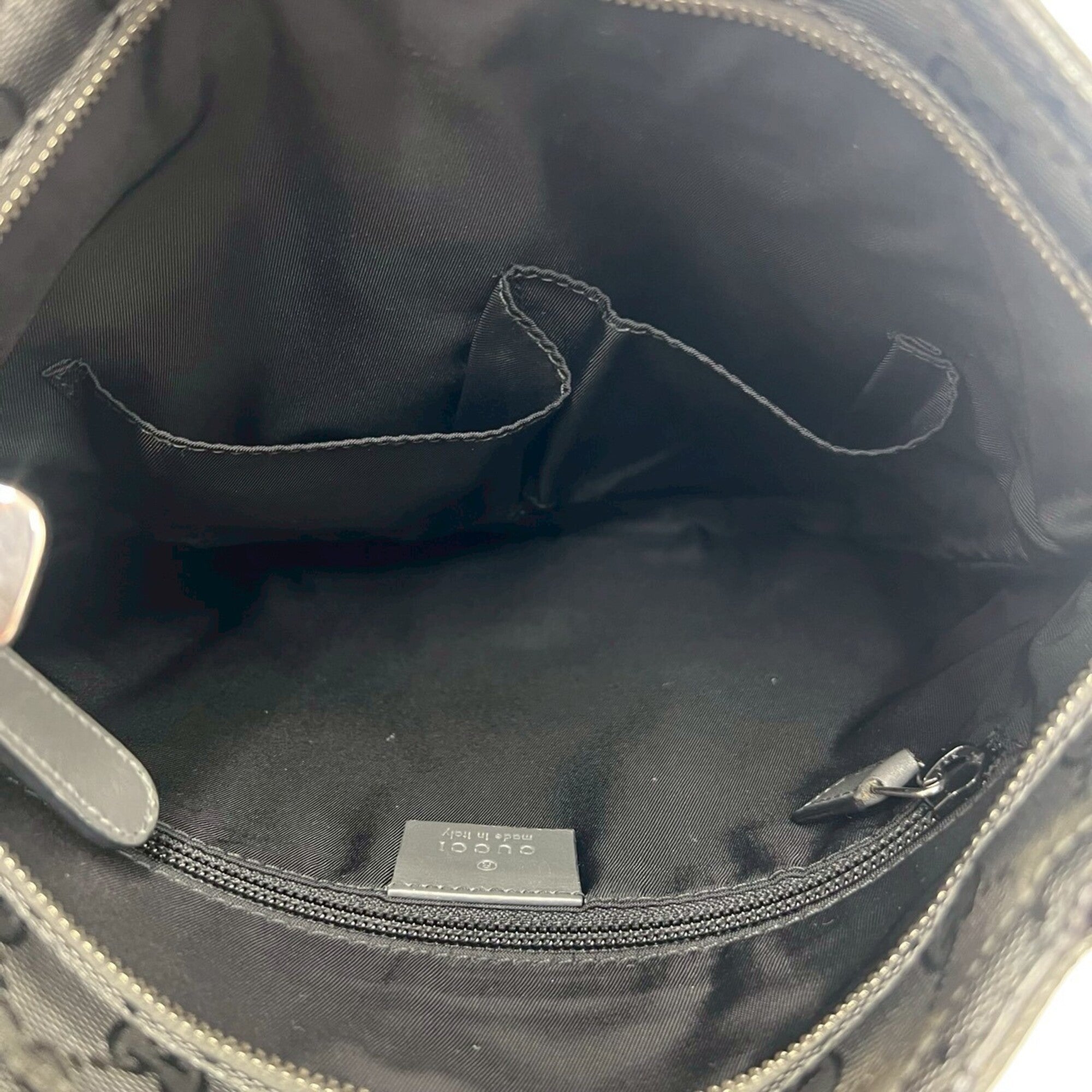 Gucci Gray Pvc Leather Pochette Shoulder Bag (Pre-Owned)