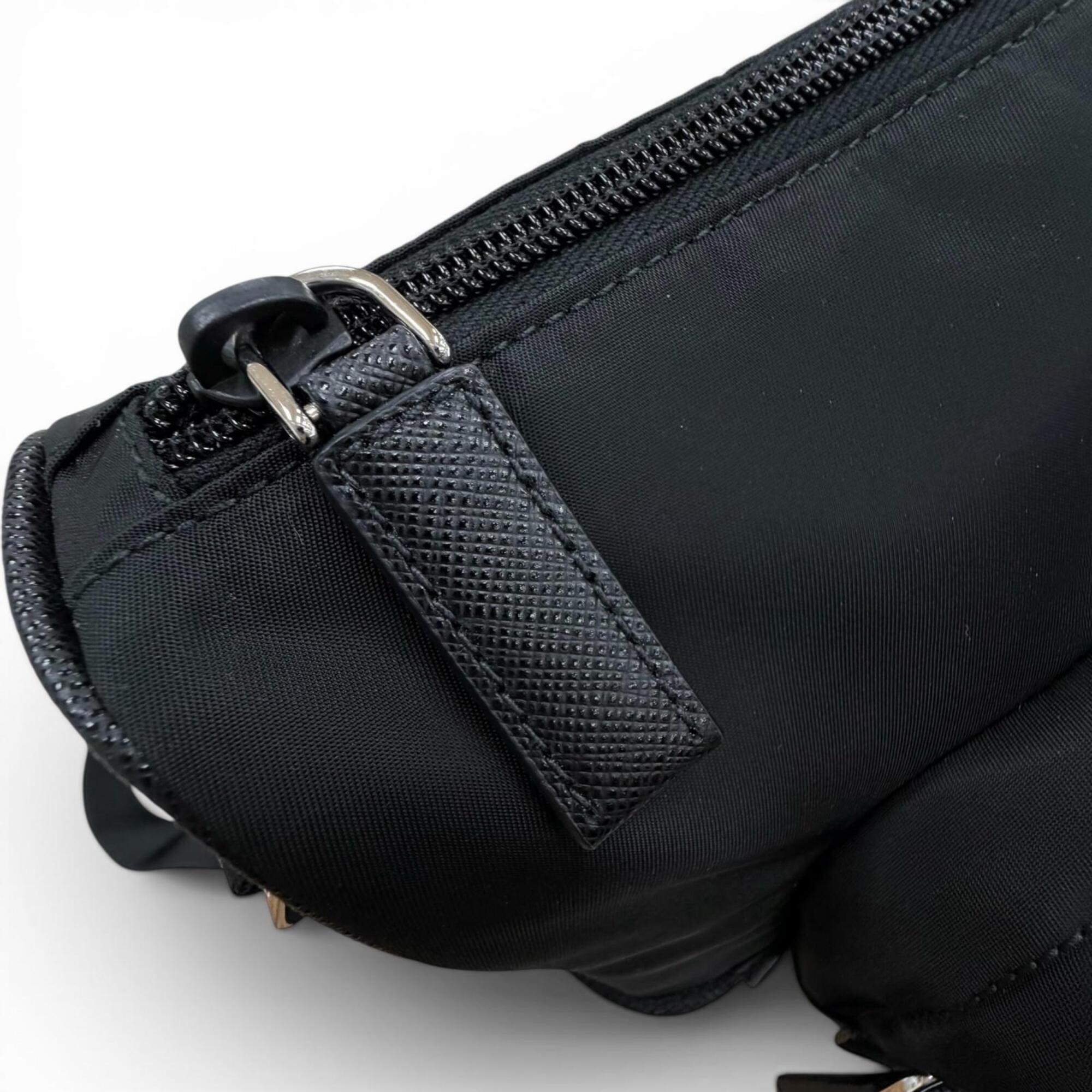 Prada Black Nylon Leather Shoulder Bag (Pre-Owned)