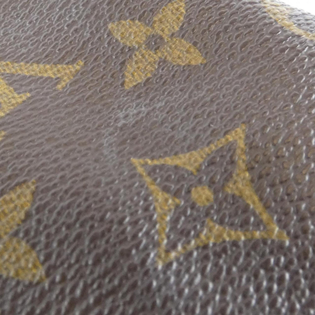 Louis Vuitton Brown Coated Canvas Shoulder Bag (Pre-Owned)