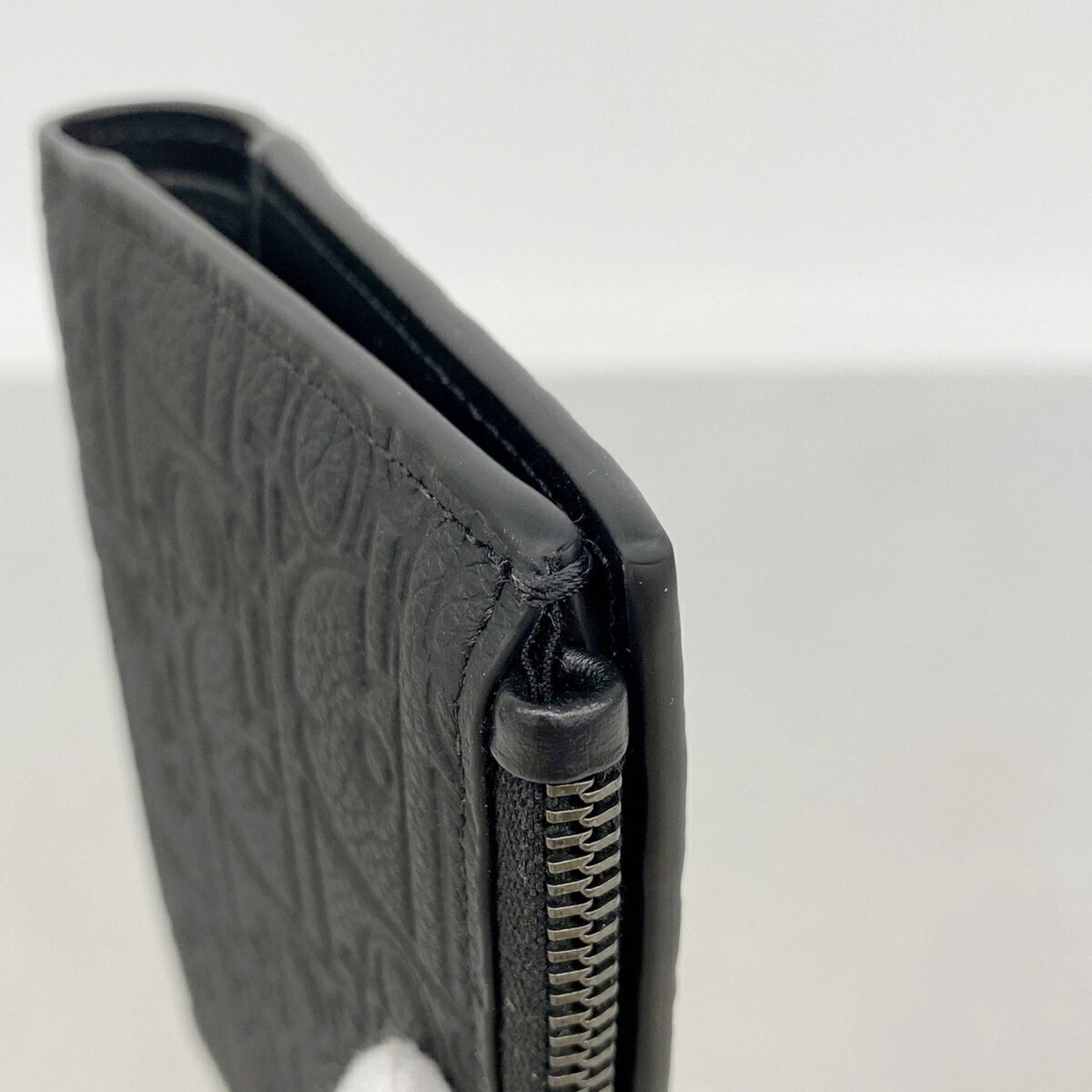 Christian Dior Black Leather Wallet (Bi-Fold) (Pre-Owned)