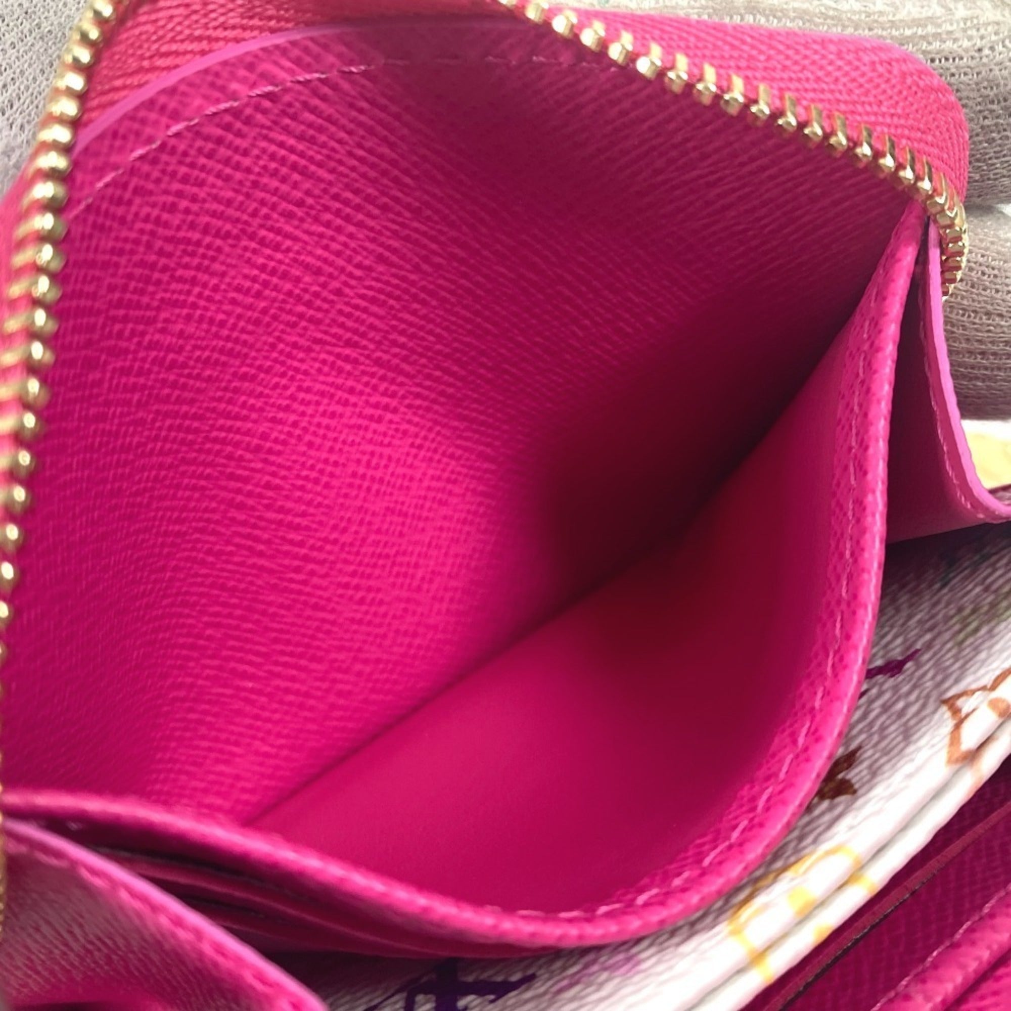 Louis Vuitton Pink Epi Leather Long Wallet (Bi-Fold) (Pre-Owned)