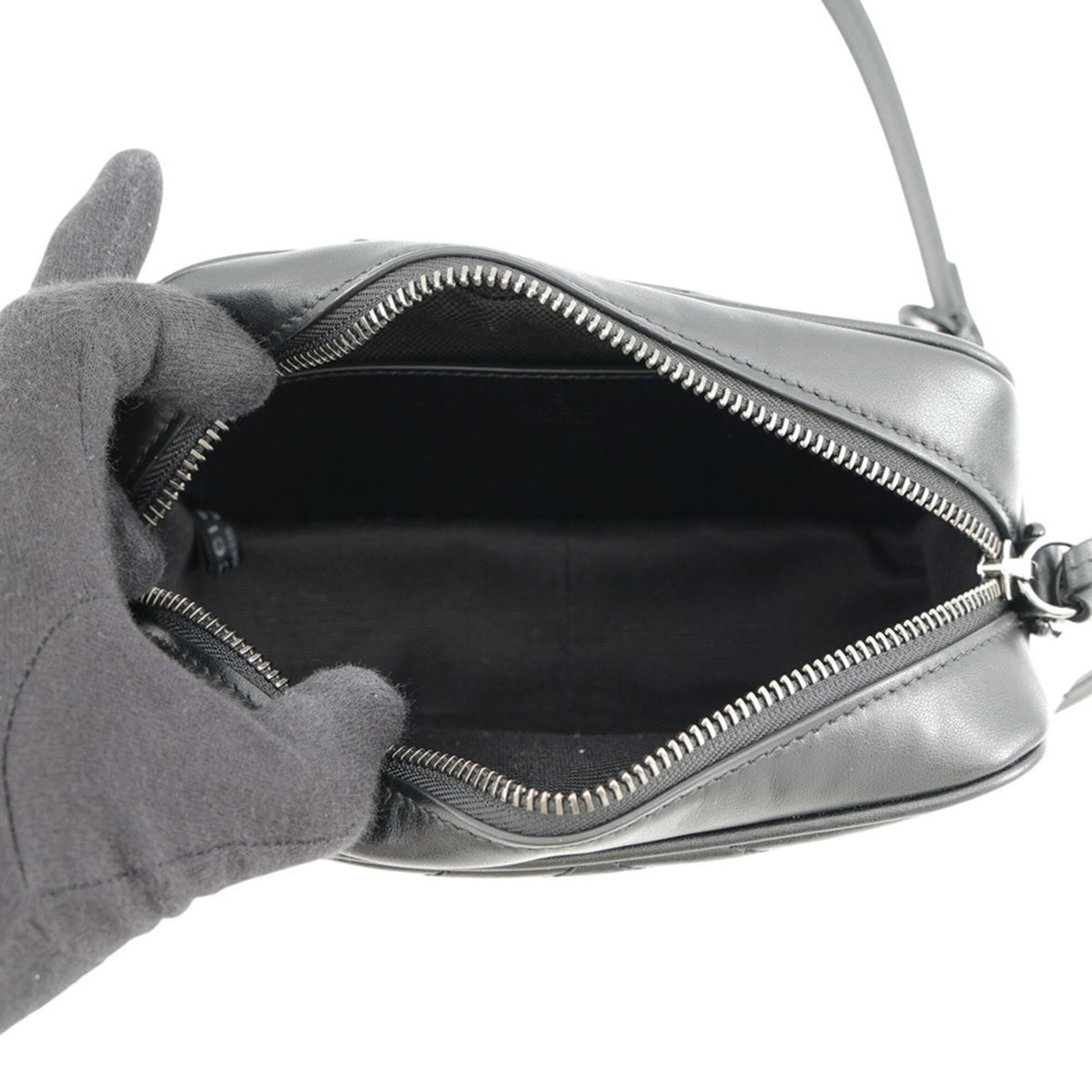 Gucci Gg Marmont Black Leather Shoulder Bag (Pre-Owned)