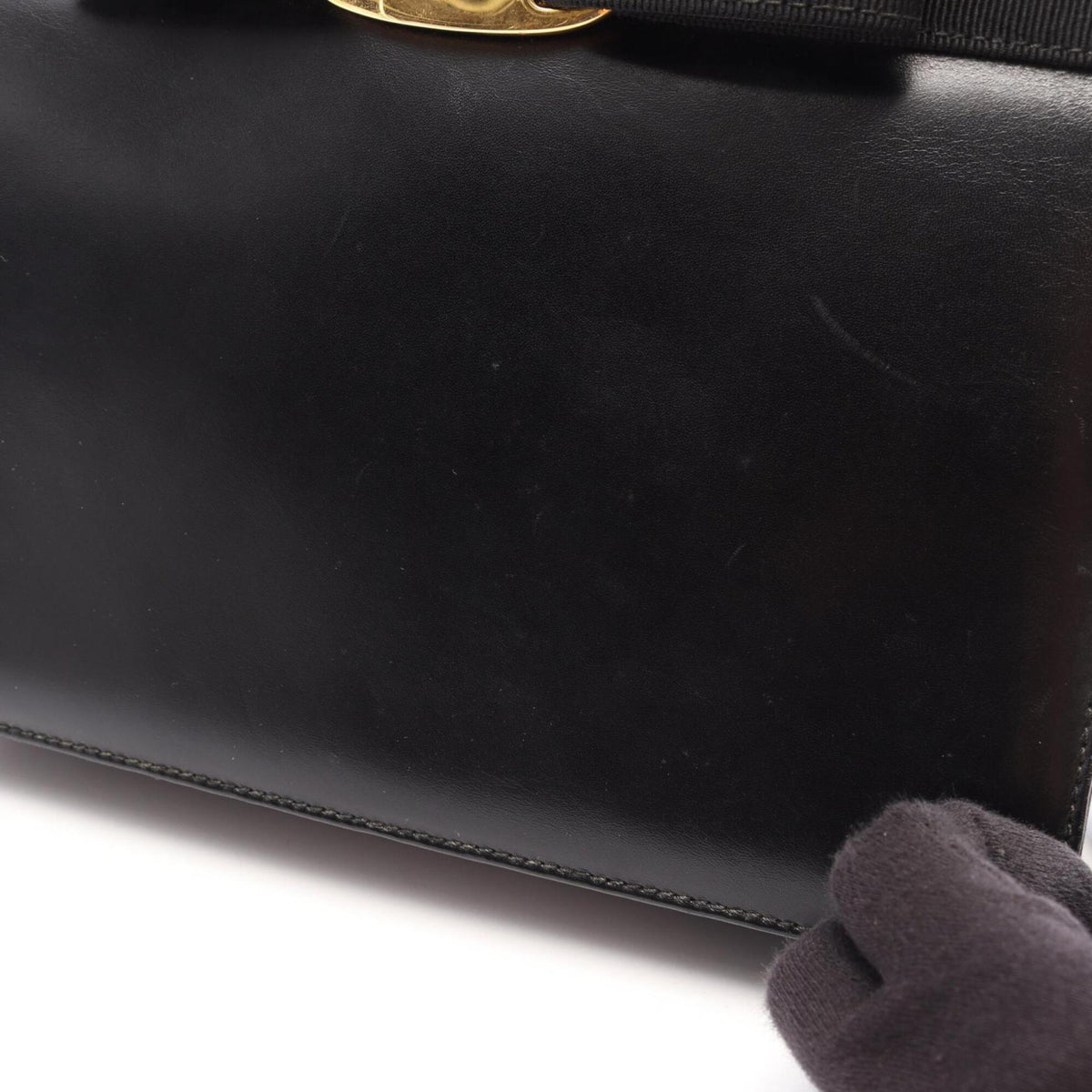 Salvatore Ferragamo Black Leather Handbag (Pre-Owned)