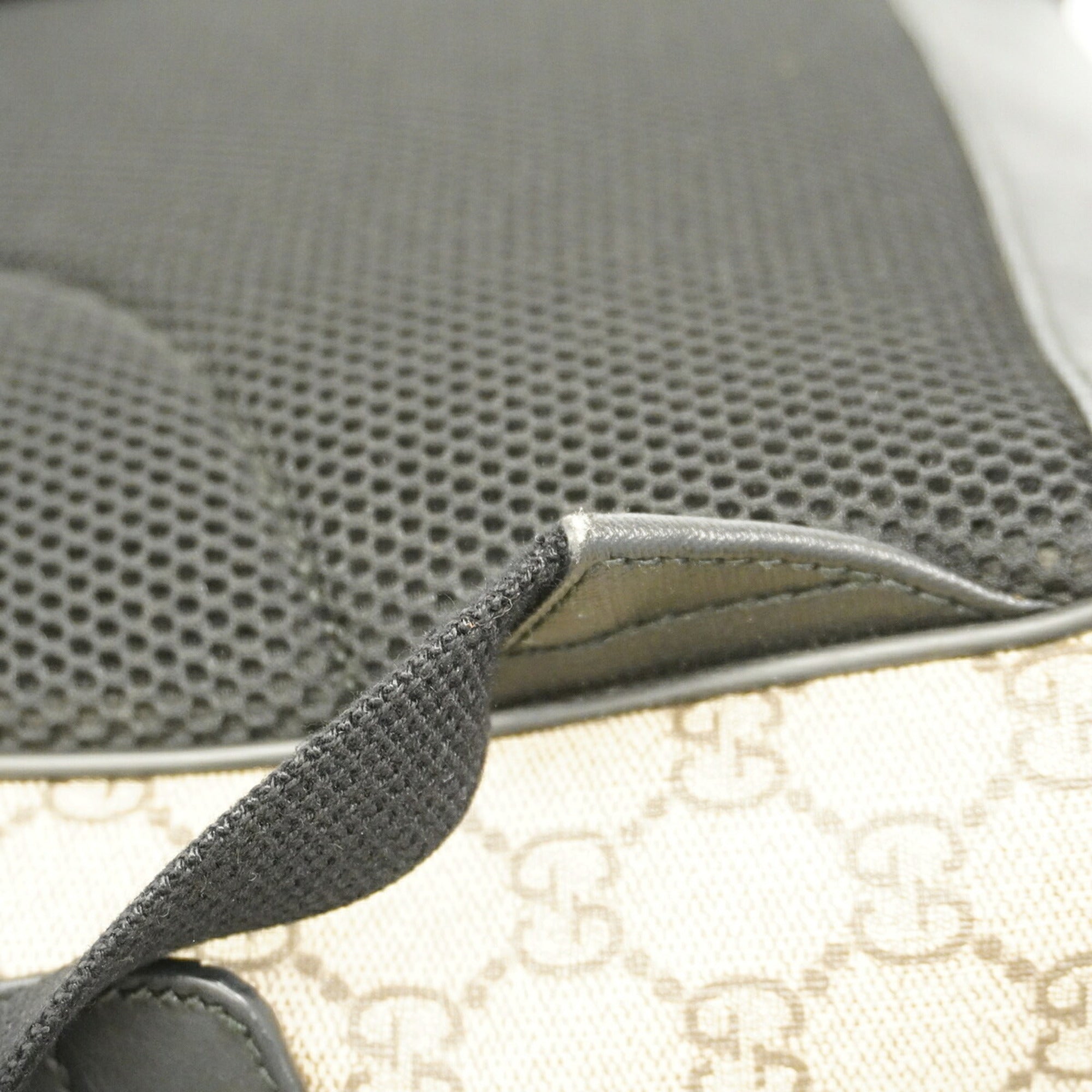 Gucci Black Brown Pvc (Pre-Owned)