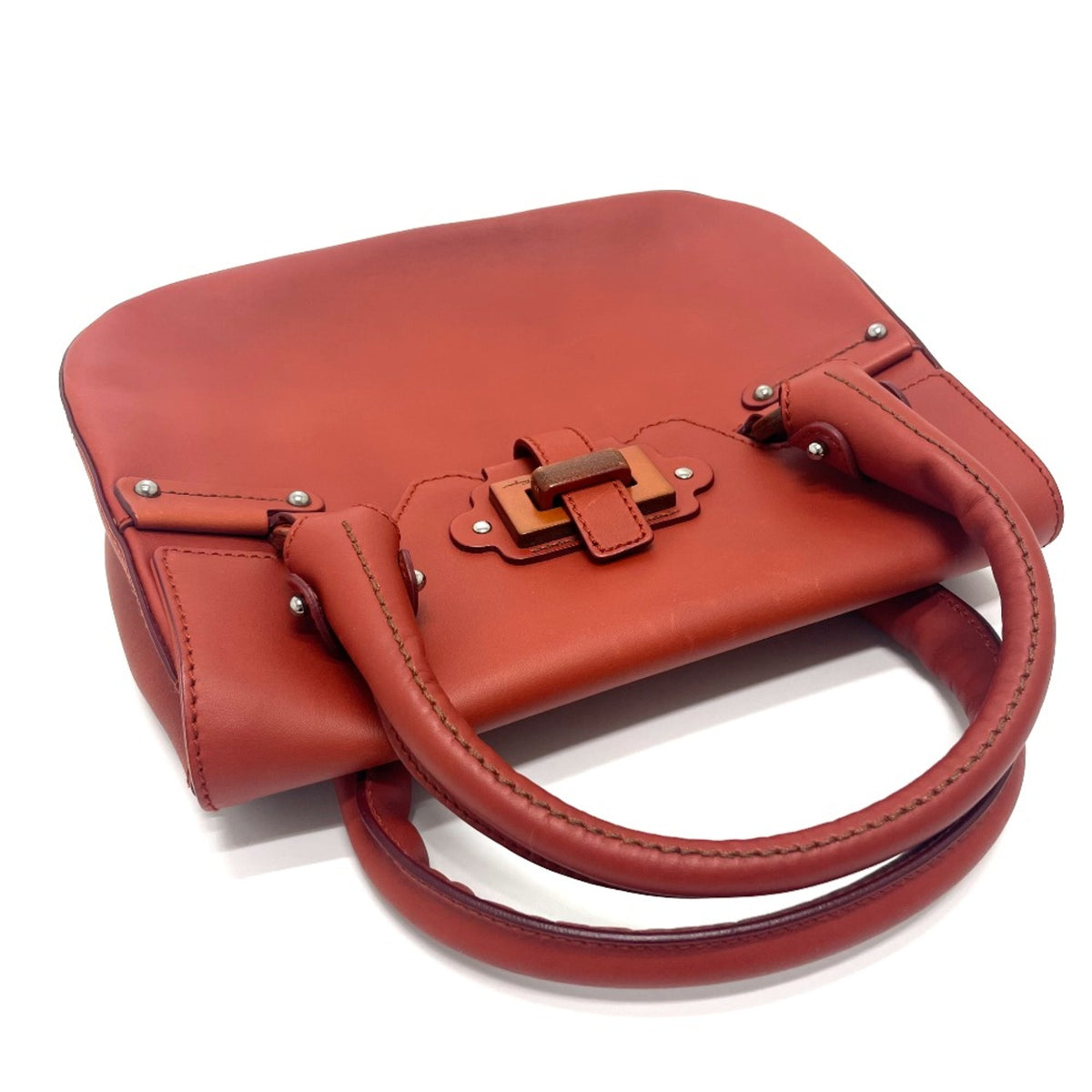 Salvatore Ferragamo Red Leather Handbag (Pre-Owned)
