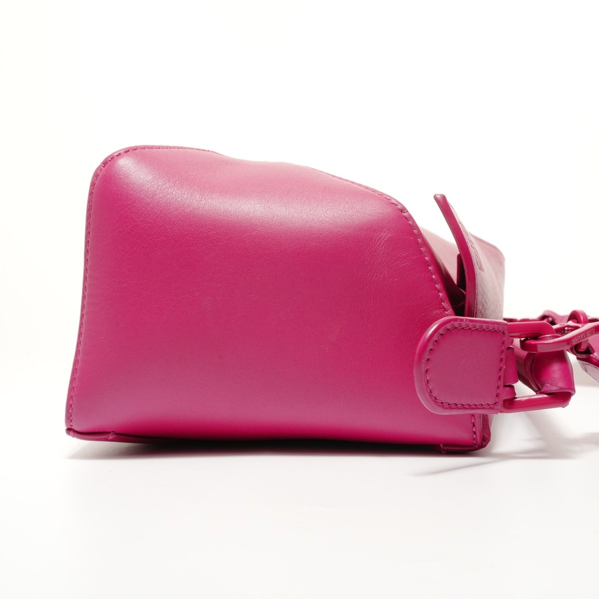 Loewe Puzzle Pink Leather Shoulder Bag (Pre-Owned)
