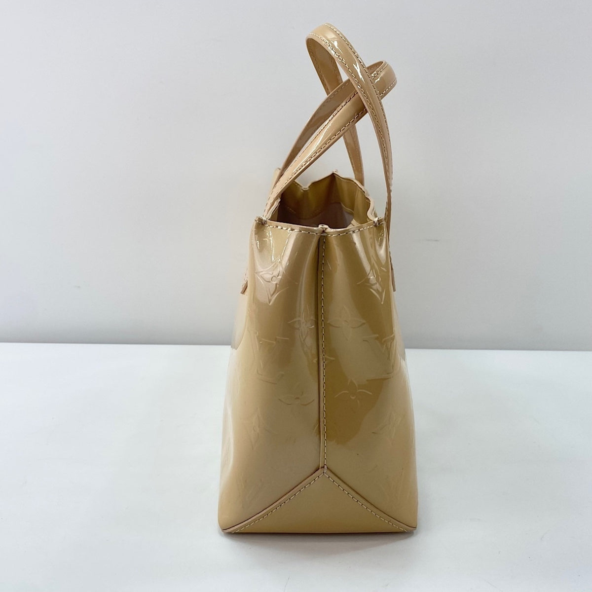 Louis Vuitton Beige Handbag (Pre-Owned)