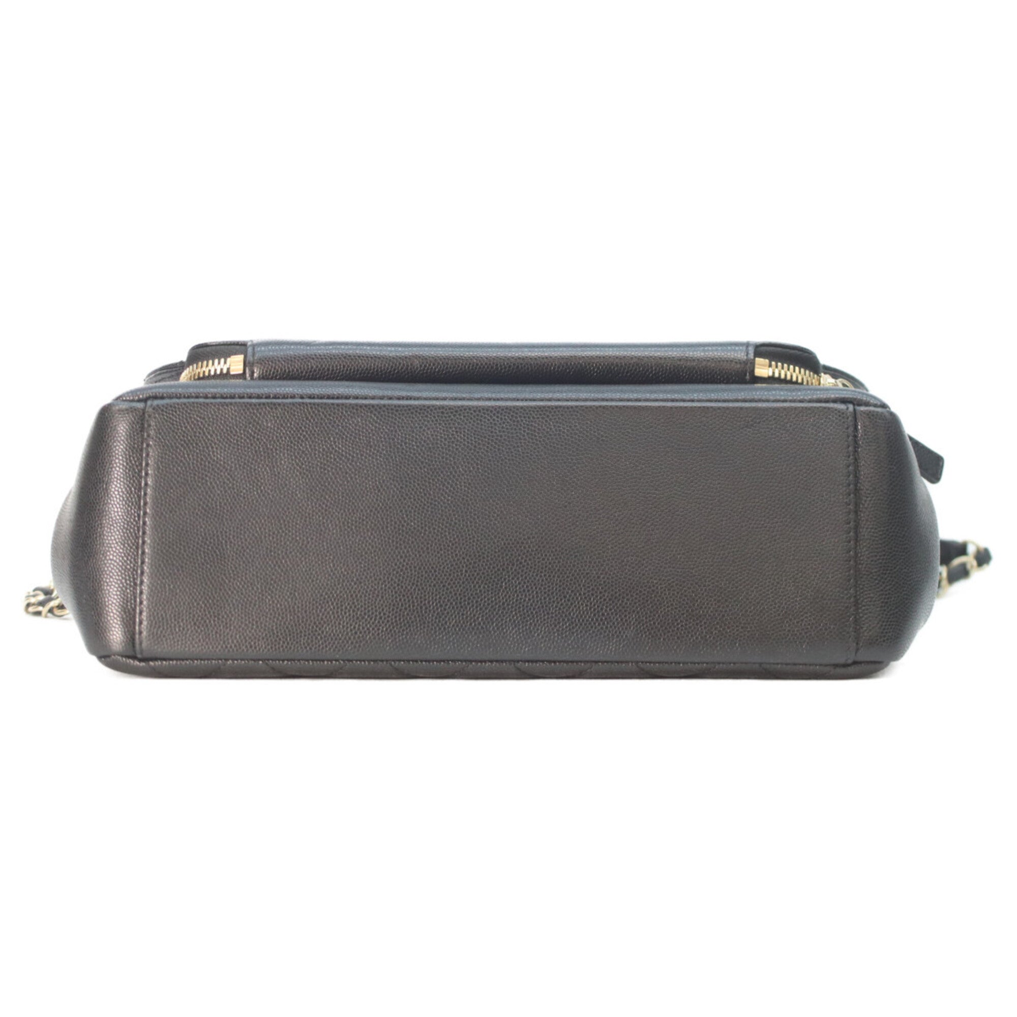 Chanel Black Grained Calfskin Shoulder Bag (Pre-Owned)